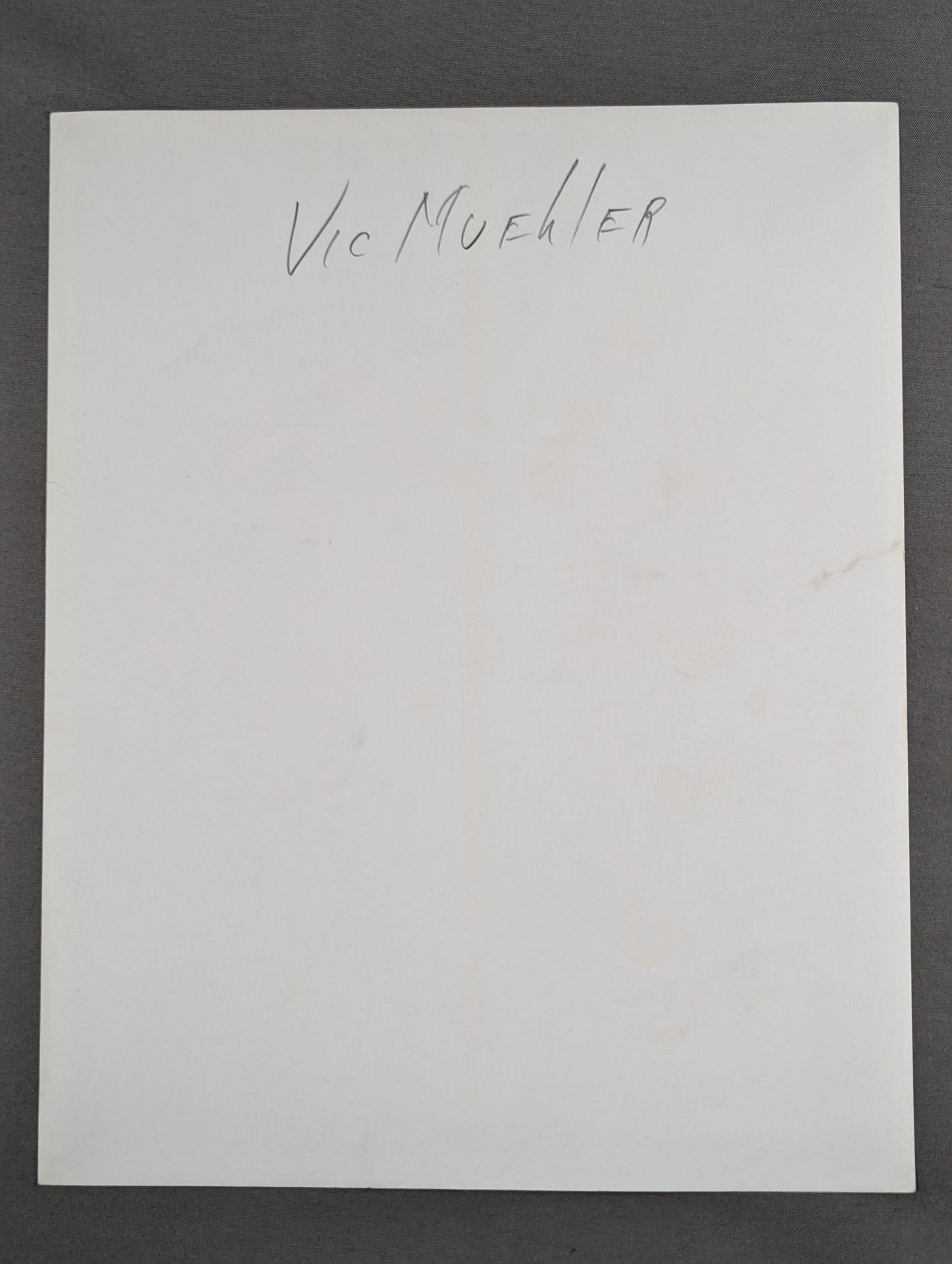 Vic Mueller Black and White Pro-Photo ①