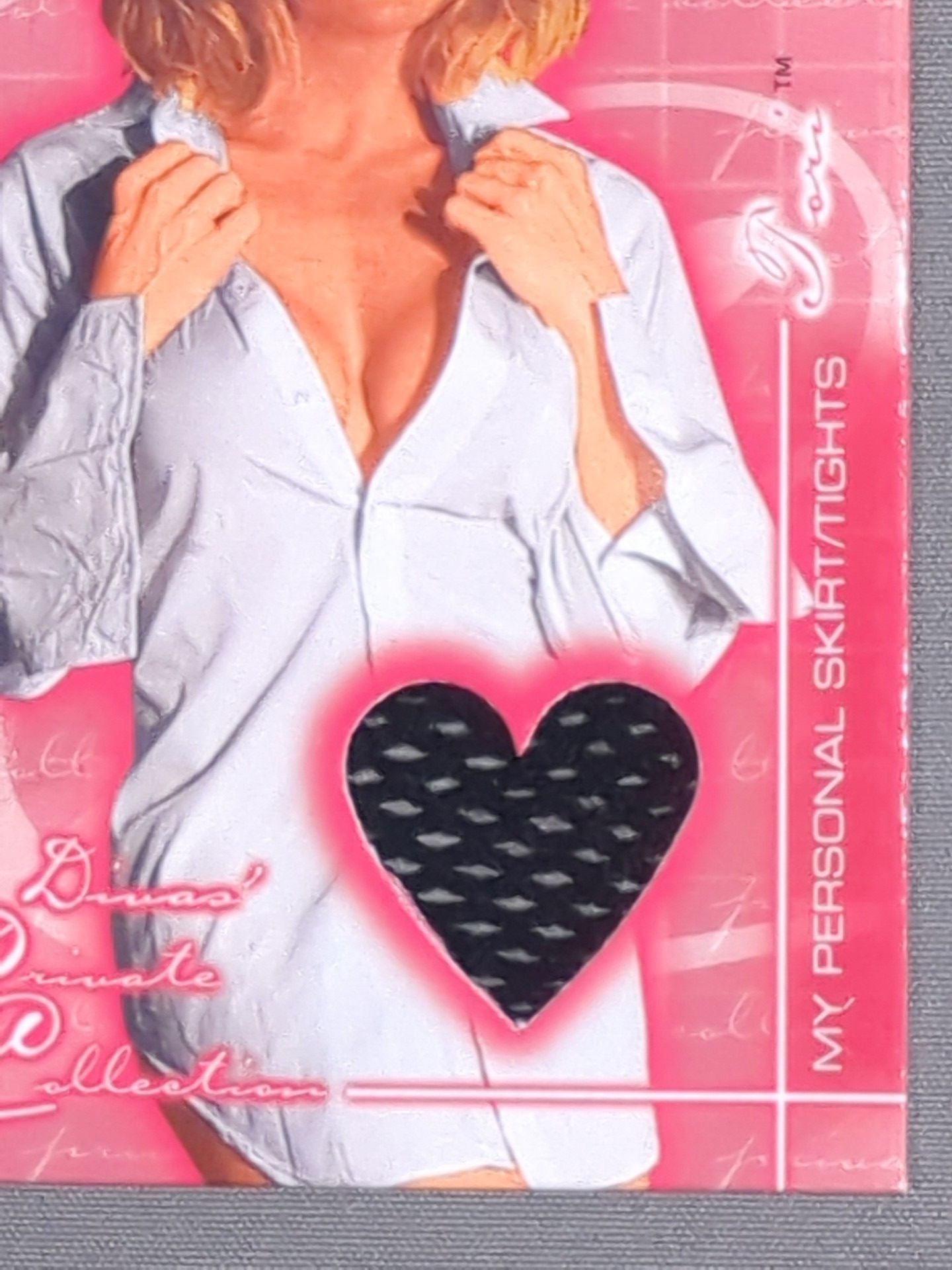 2001 WWE FLEER トーリー 公式レリックカード(コスチューム)