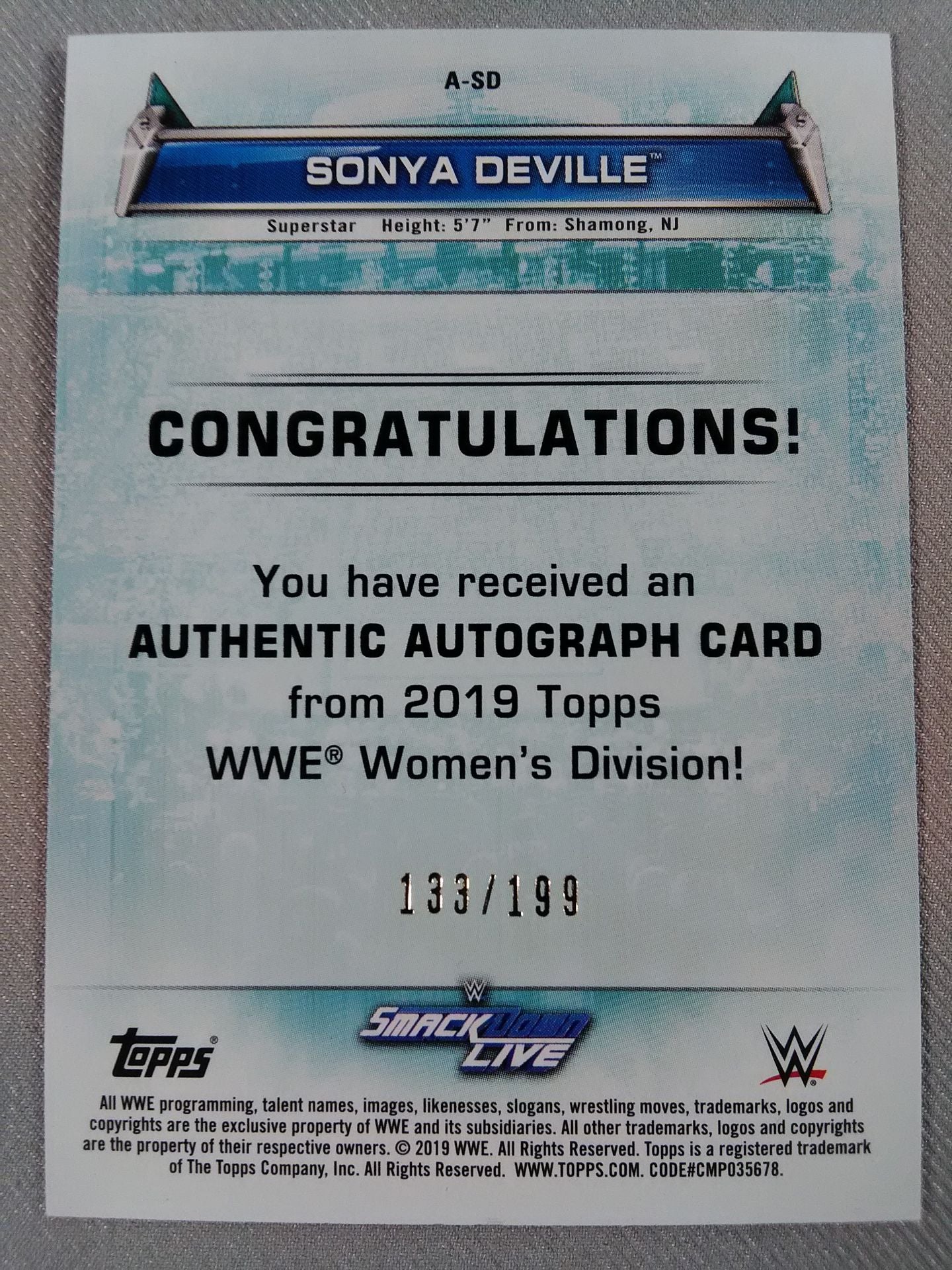 2019 WWE topps ソーニャ・デビル 公式サインカード
