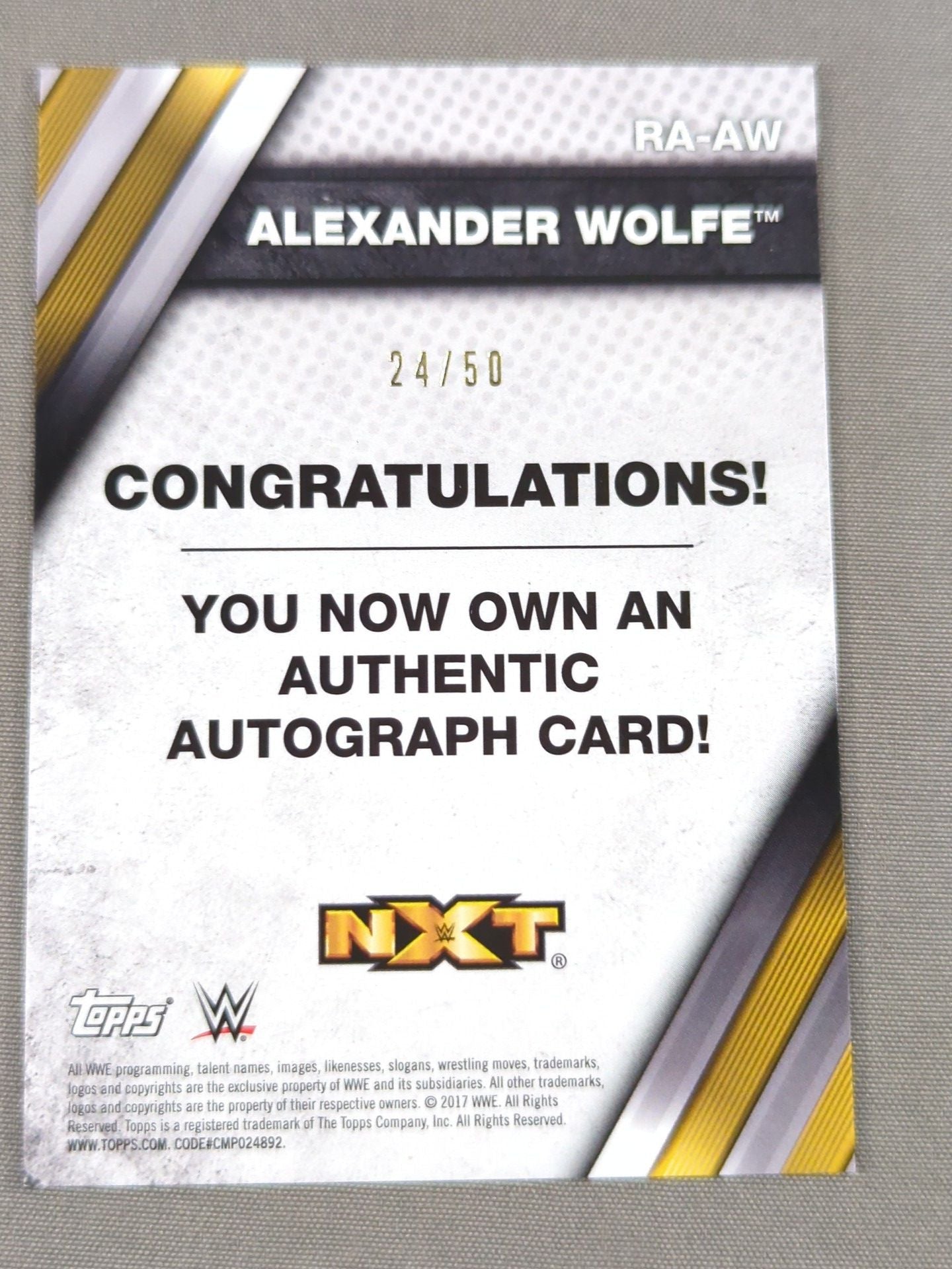2017 Topps NXT アレクサンダー・ウルフ 公式サインカード