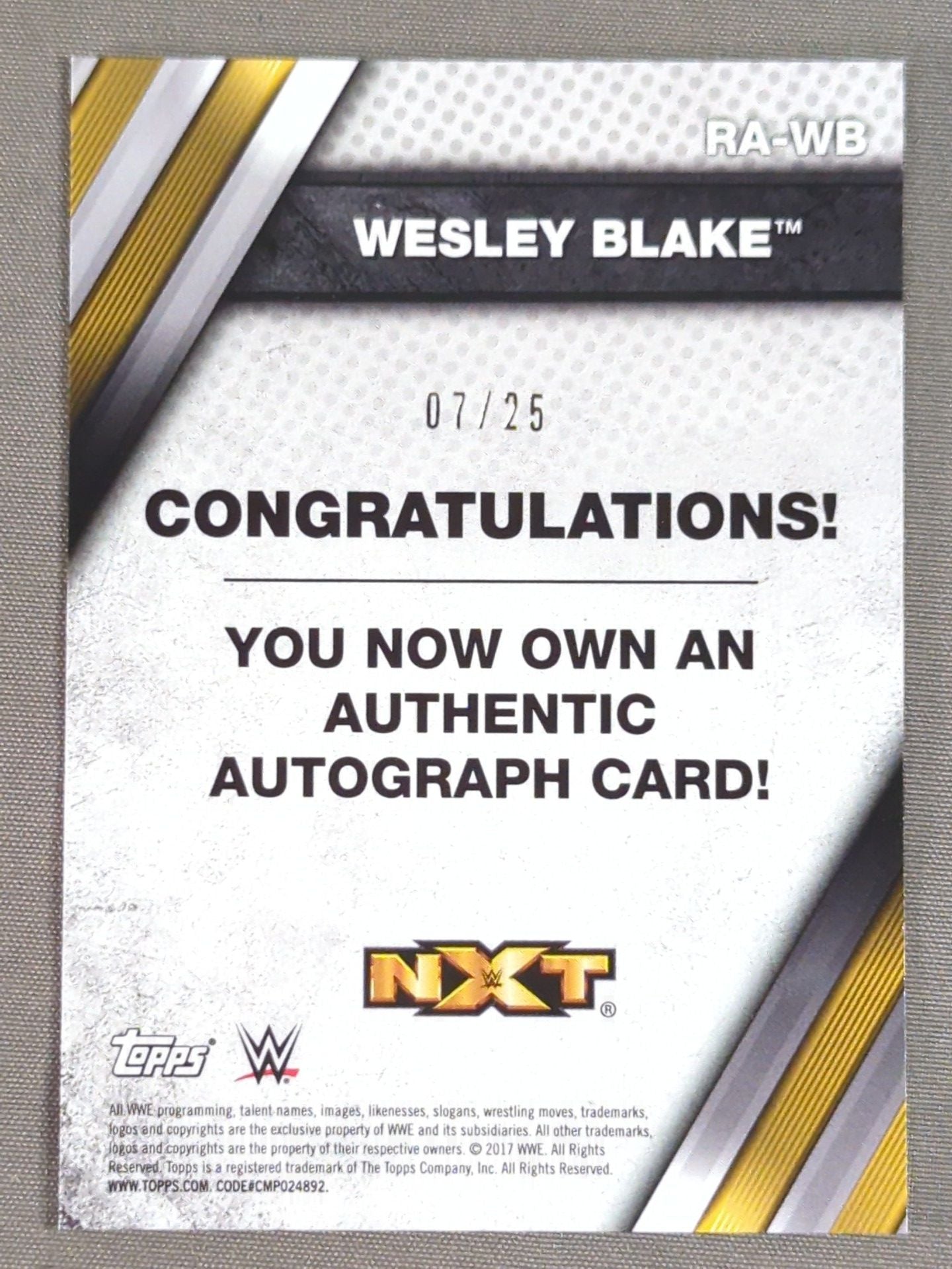 2017 topps NXT ウェスリー・ブレイク 公式サインカード