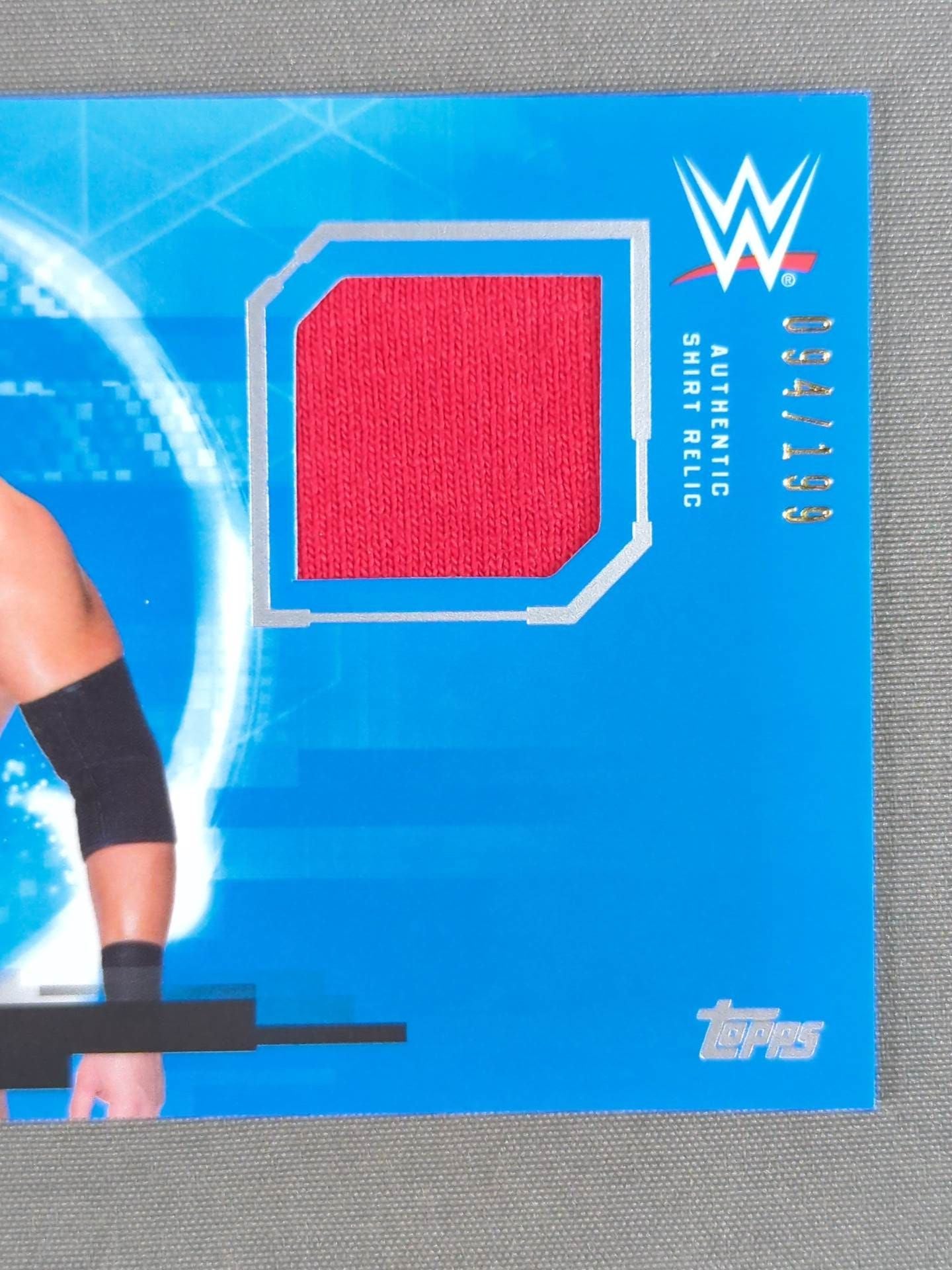 2017 WWE topps カーティス・アクセル 公式レリックカード(コスチューム)