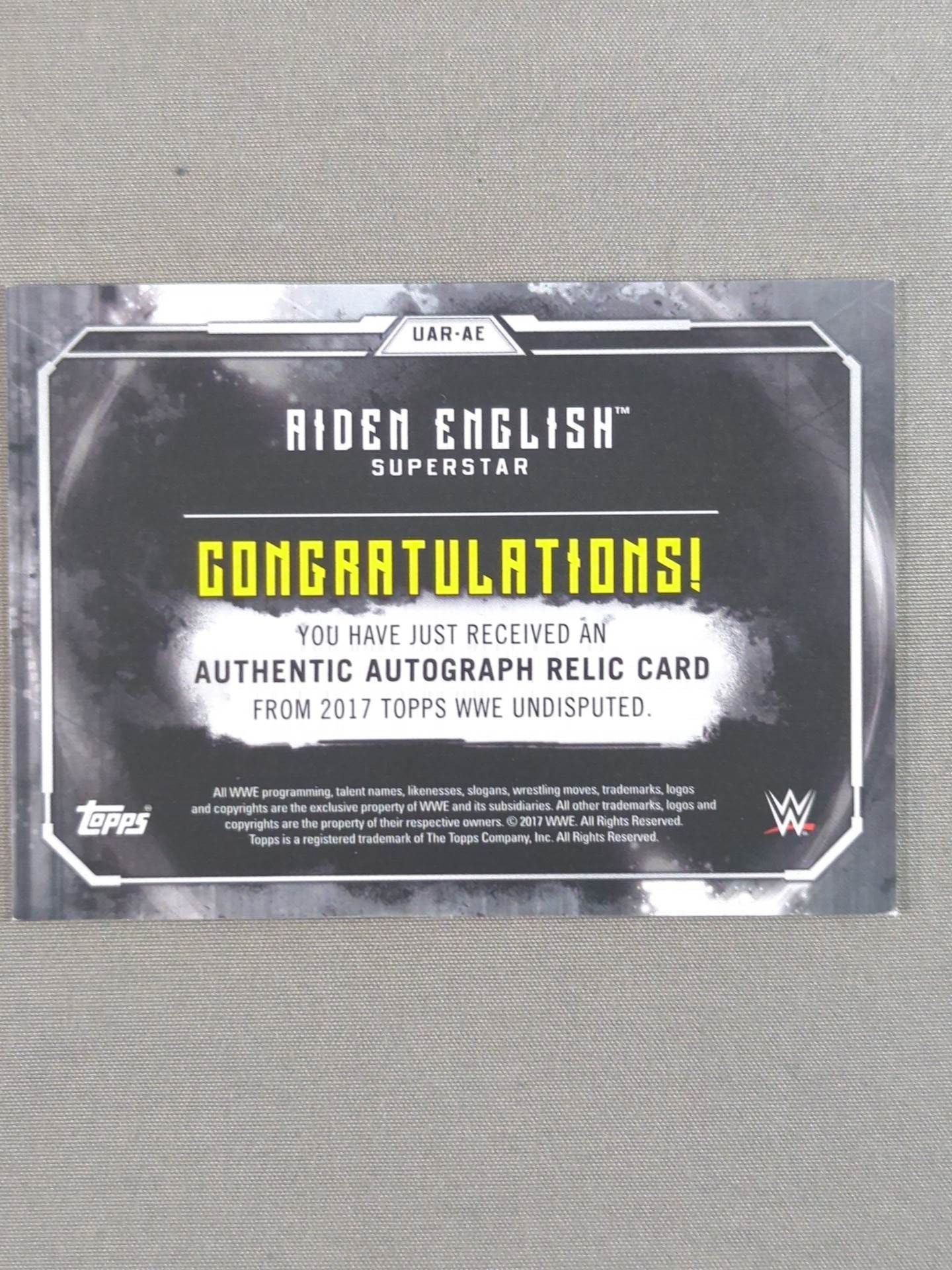 2017 WWE topps エイデン・イングリッシュ 公式サイン&レリックカード
