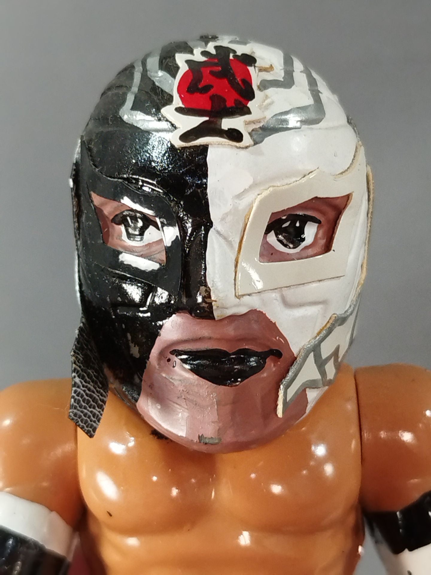 BUSHI (Mexican figure)