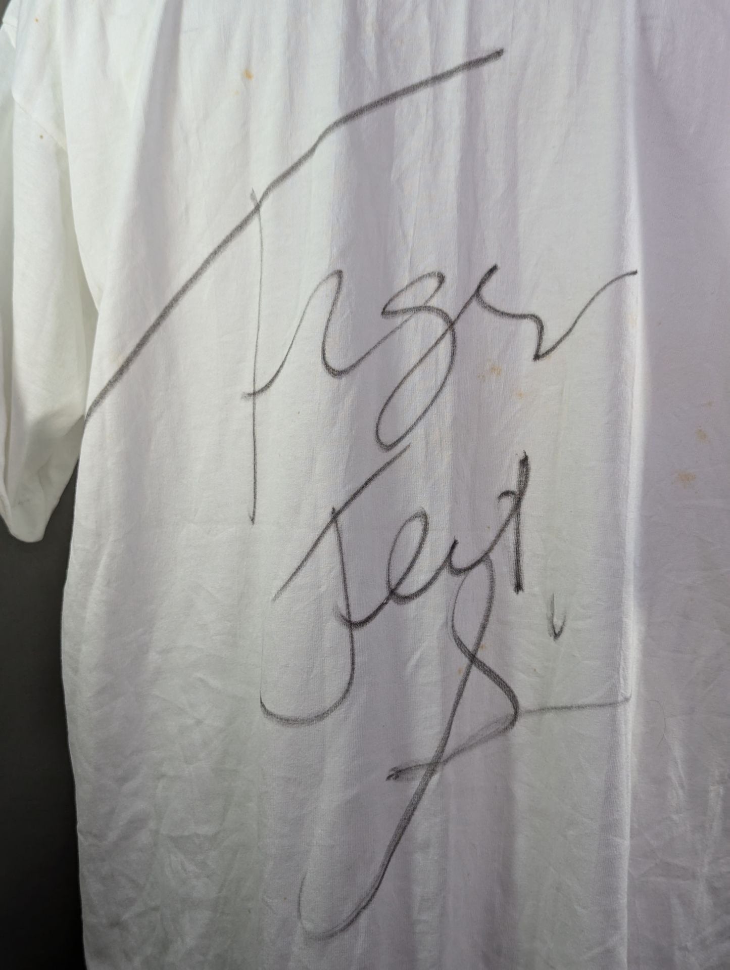 【hand signed autograph】 Tiger Jeet Singh  Tiger Illustration T-shirt
