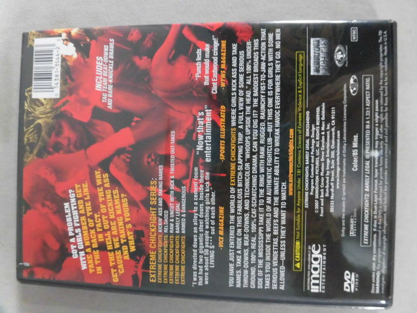 EXTREME CHICKFIGHTS BARELY LEGAL