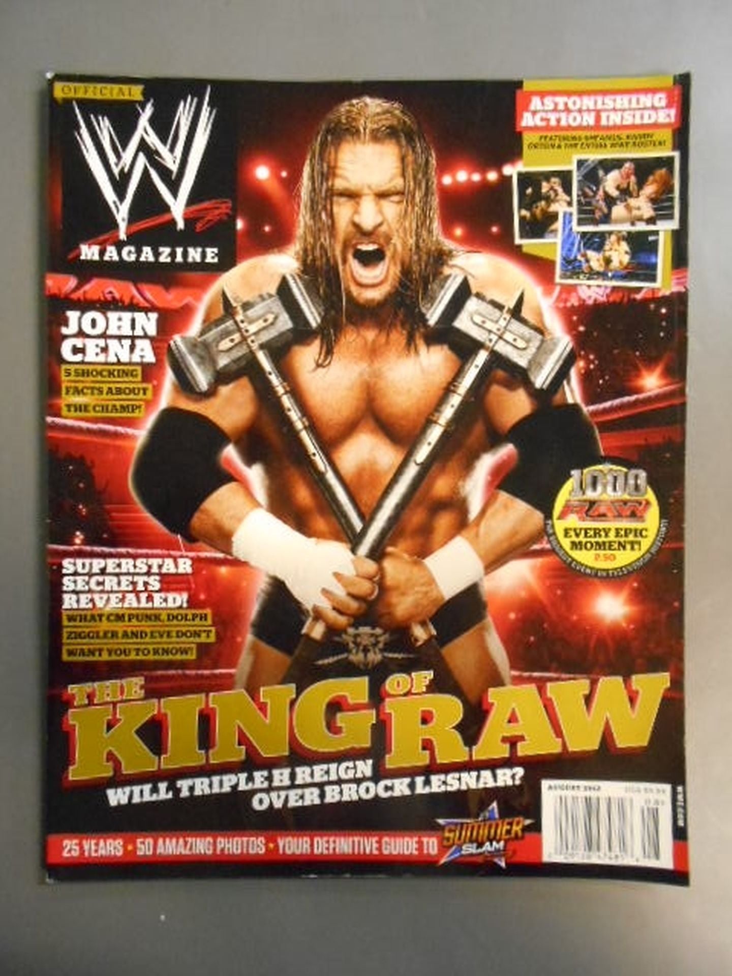 WWE MAGAZINE August 2012