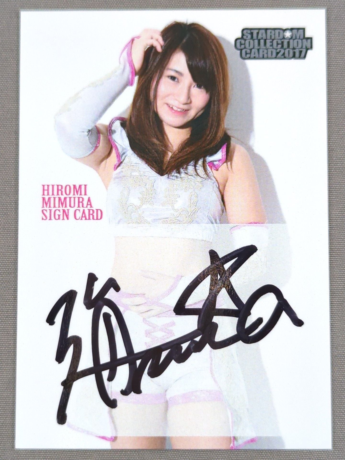 2017 STARDOM COLLECTION CARD 美邑弘海 公式サインカード