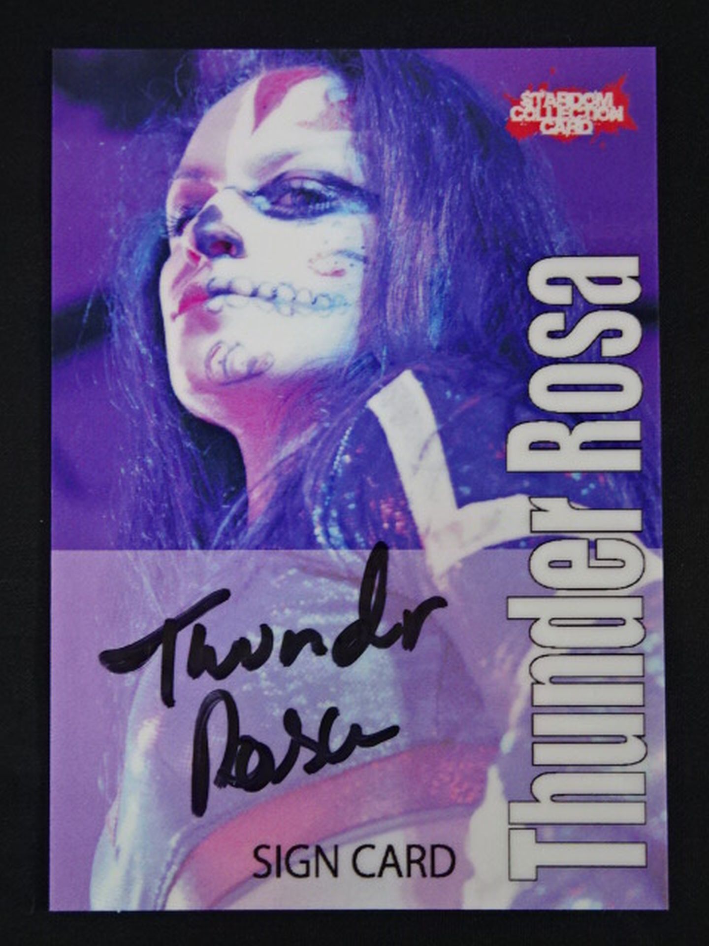 2015 STARDOM COLLECTION CARD Thunder Rosa Official Autographed Card