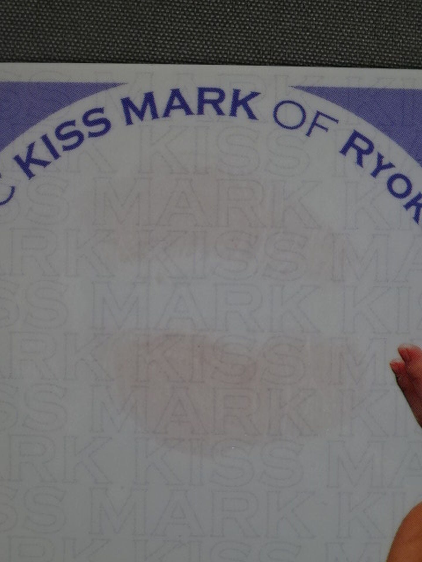 2003 BBM Ryoko Official Kiss Mark Card