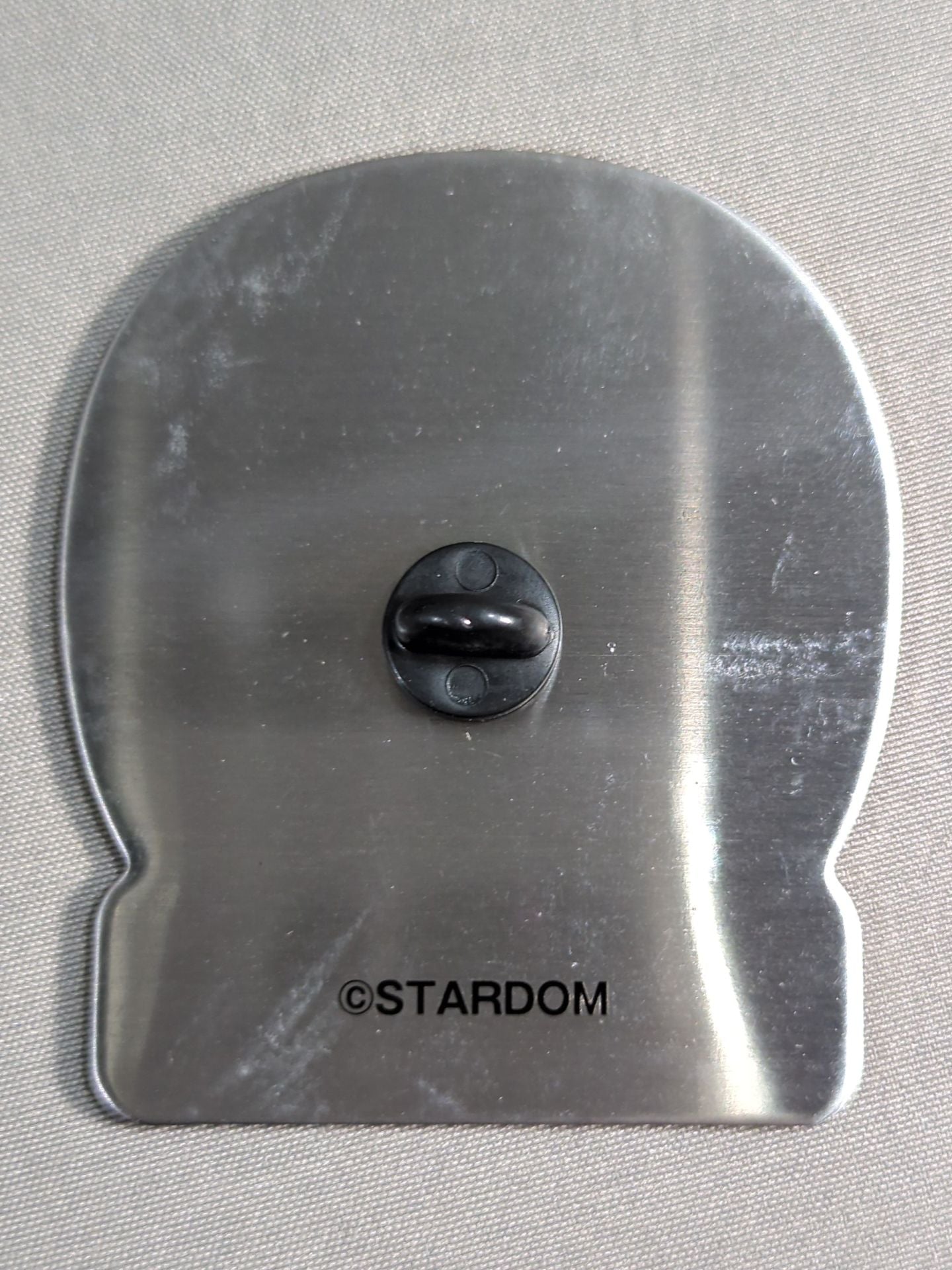 Natsuko Tora Yurusta Random PINS