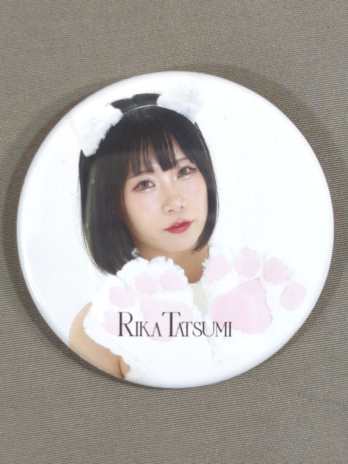Rika Tatsumi Tokyo Joshi Pro Wrestling Animal Seely PinBack button Vol.1 (cat)