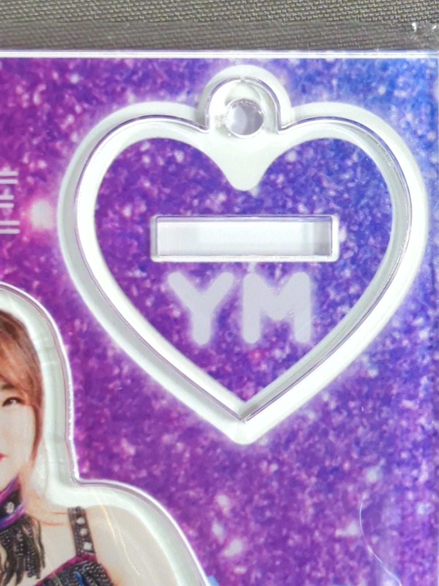 Yuna Manase Acrylic Stand Keychains(1)