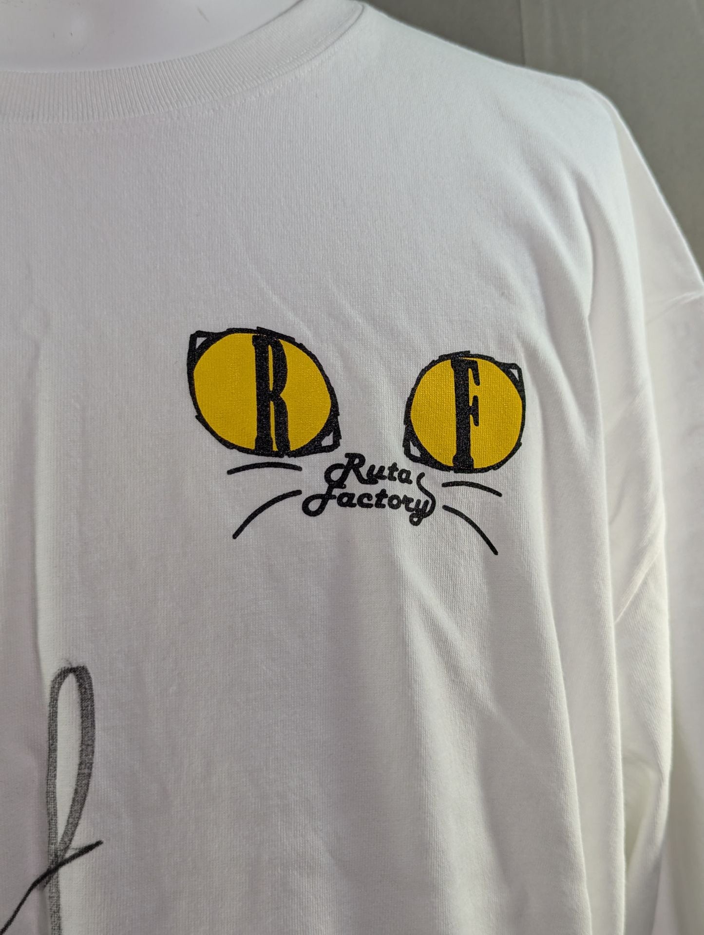 【hand signed autograph】 Hikaru Shida Ruta Factory T-shirt (white)