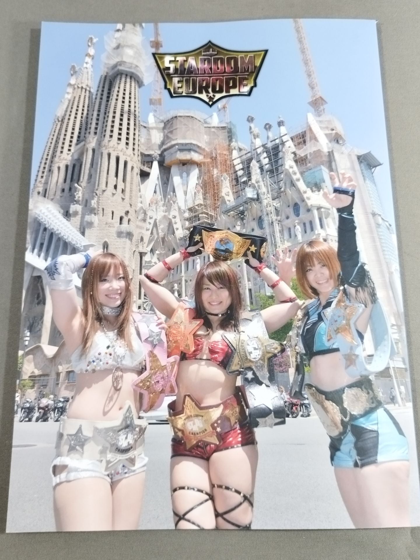 STARDOM EUROPE TOUR PHOTO BOOK 3 Daughters Traveling in Europe!