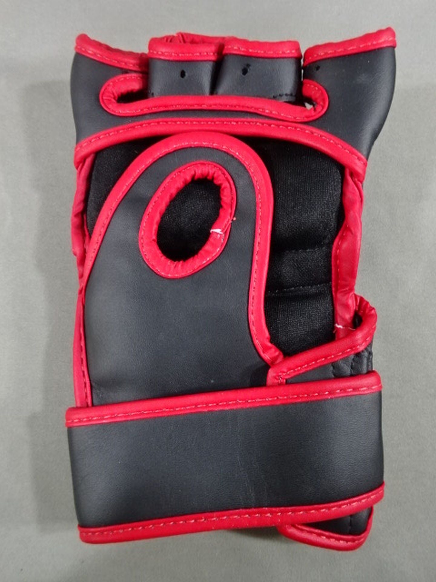 【Yuki Motoya hand signed autograph】DEEP VENUM Open Finger Gloves