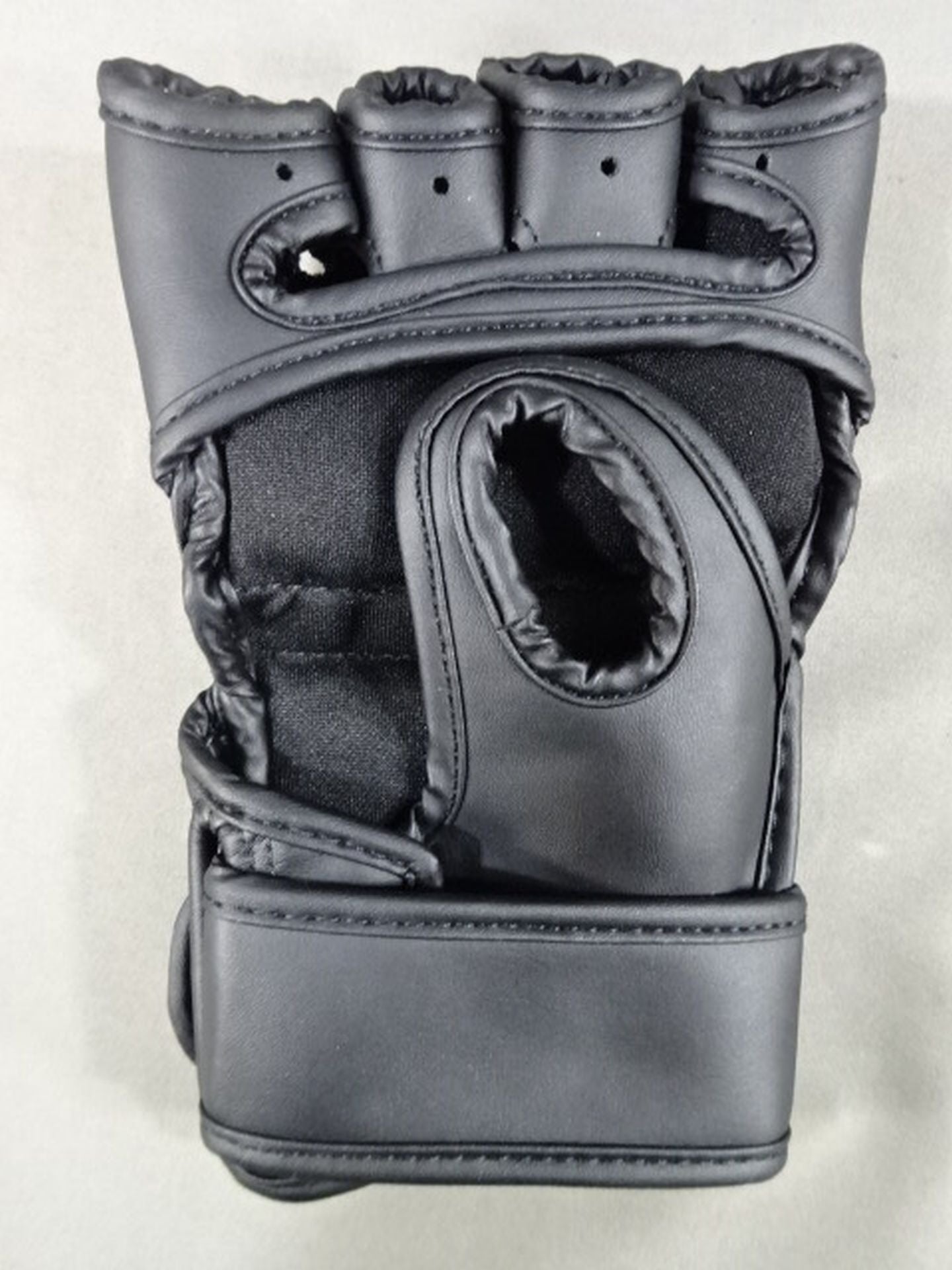 【Hoshika Izawa hand signed autograph】DEEP JEWELS VENUM Open Finger Gloves