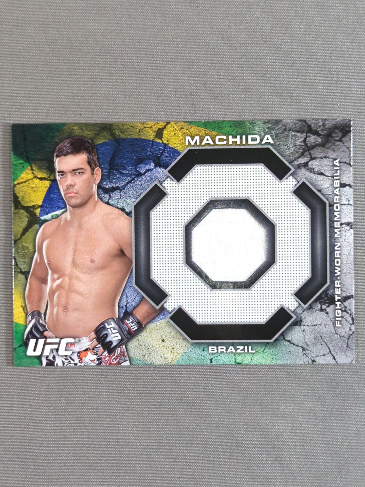 2013 UFC topps マチダ(リョート・マチダ) 公式レリックカード(コスチューム)