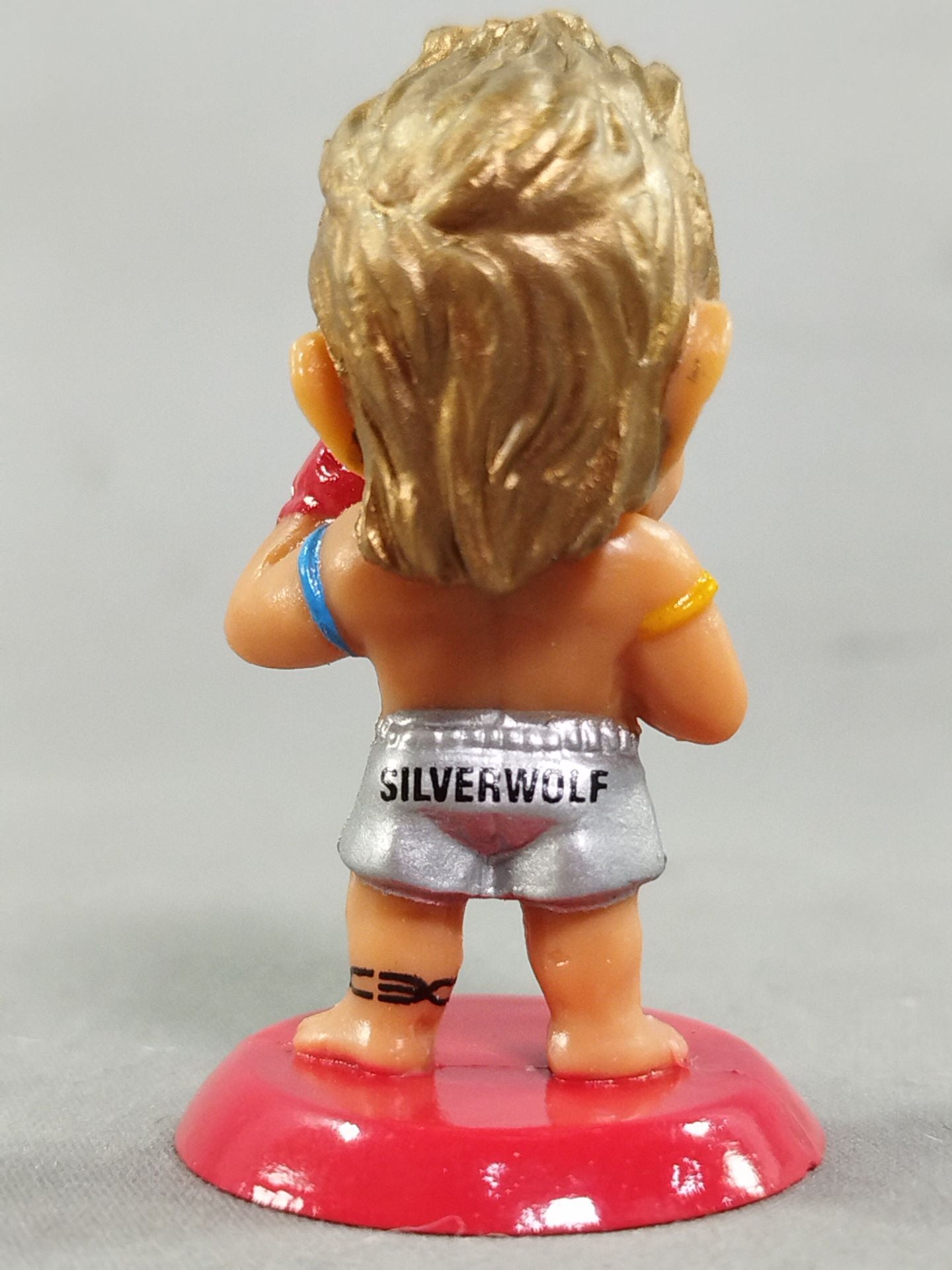 魔裟斗(A)ファイティングポーズ