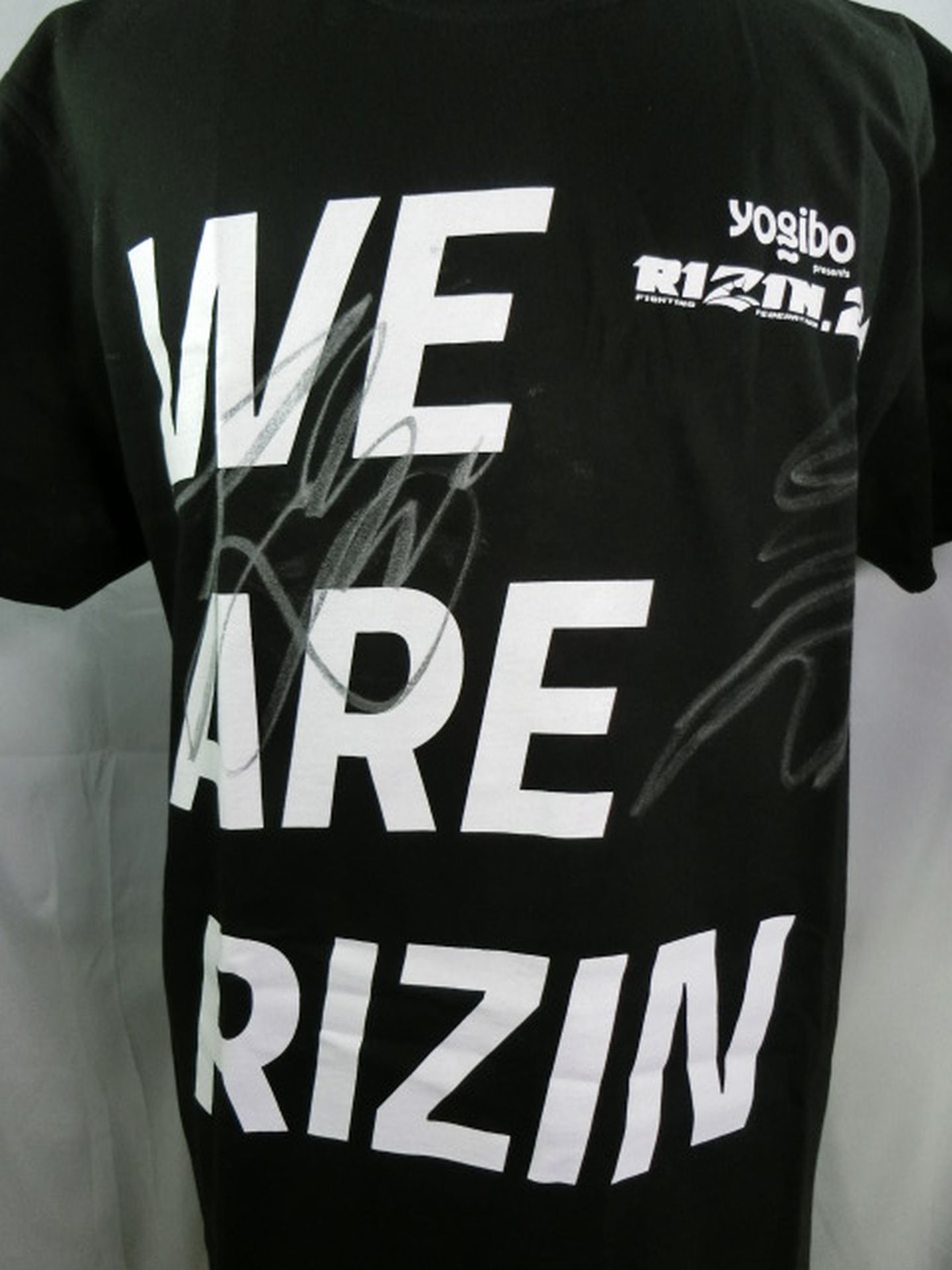 ★ Emperor Tenshin Nasukawa × 2 hand signed autographs ★ RIZIN.24 T-shirt