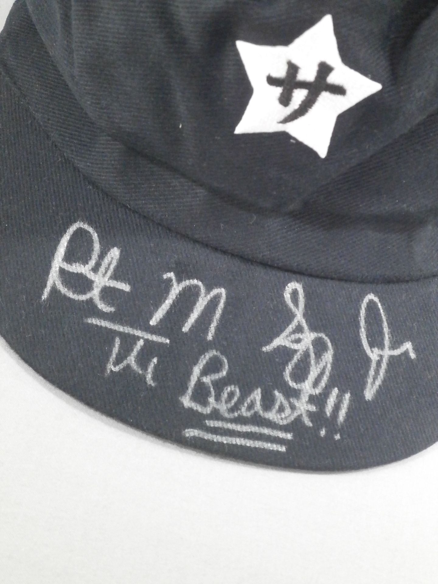 【直筆サイン入り】ボブ・サップ 人民帽