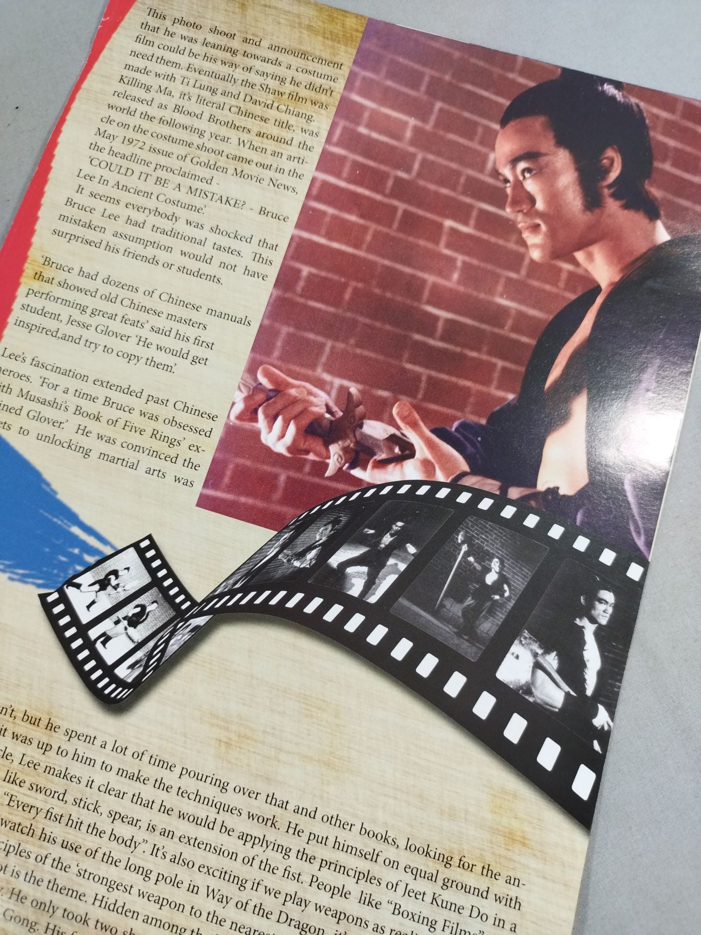 DEFINITIVE BRUCE LEE / ポスターマガジン No.01