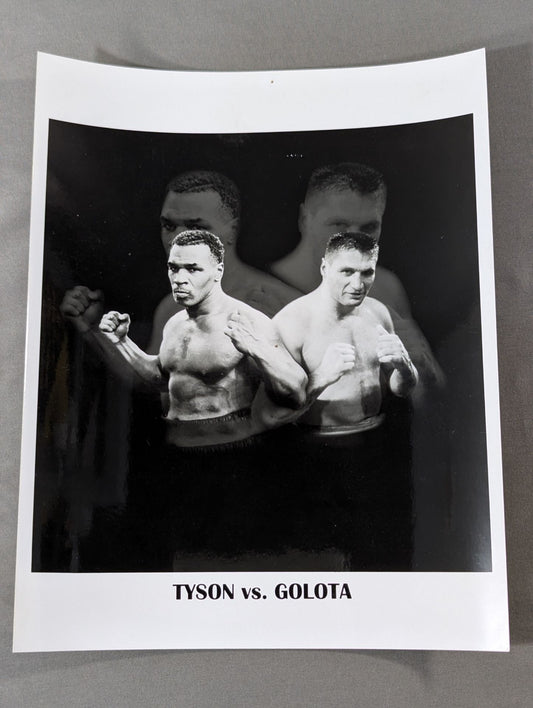 マイク・タイソンvsアンドリュー・ゴロタ 白黒ポートレート