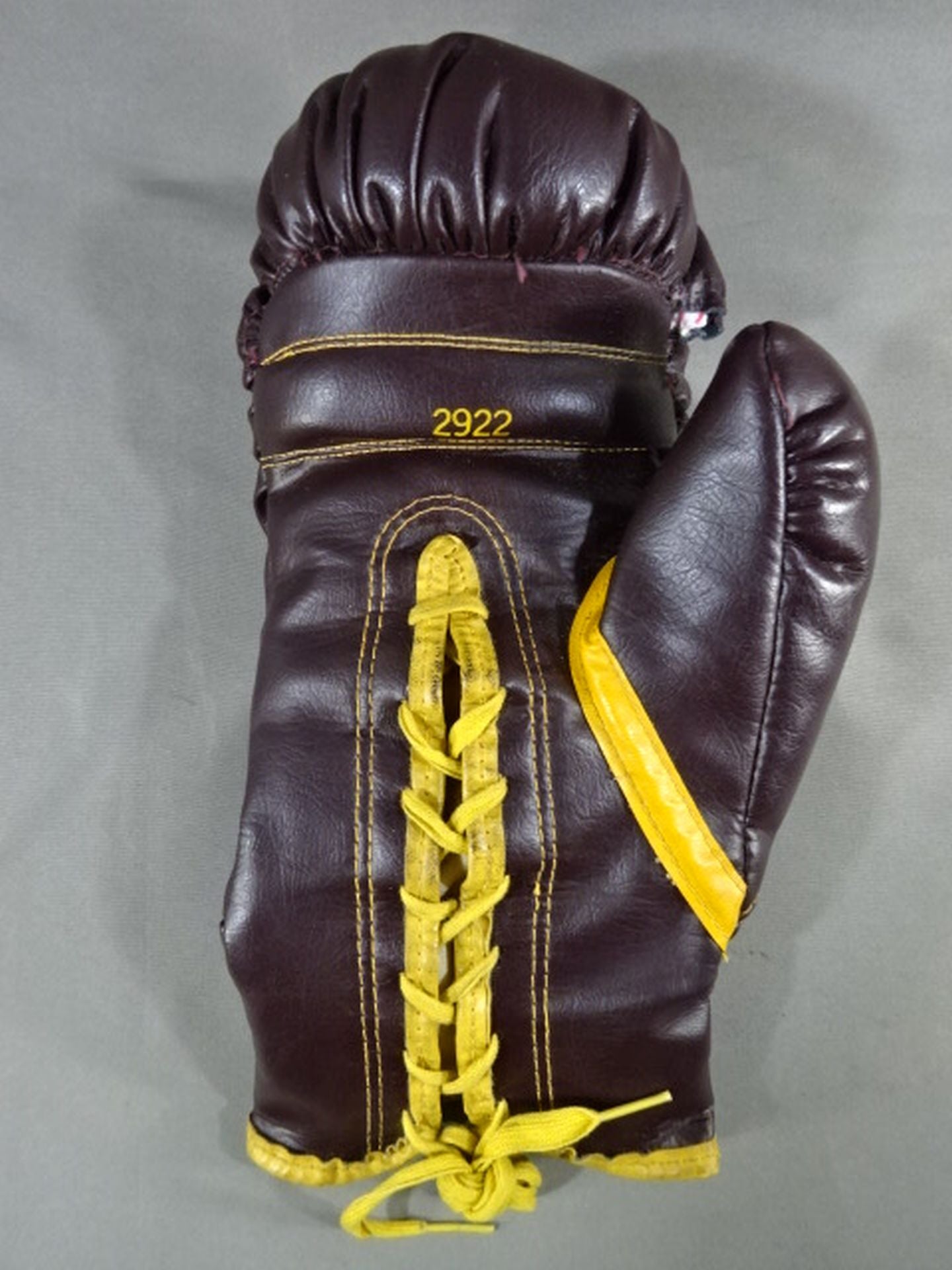 EVERLAST 当時物 ボクシンググローブ①