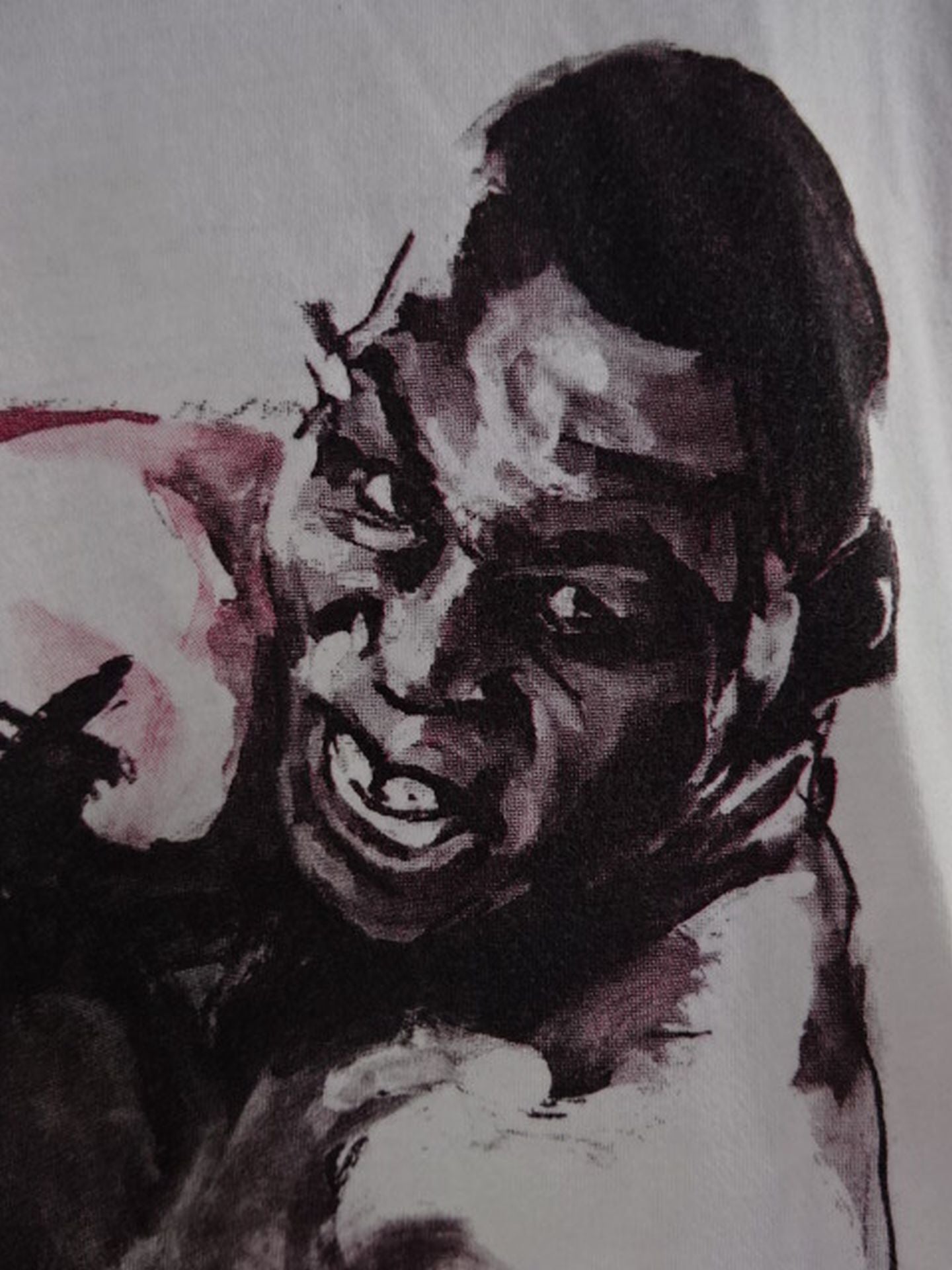 マイク・タイソン「THE UNDISPUTED WORLD HEAVYWEIGHT CHAMPION」Tシャツ