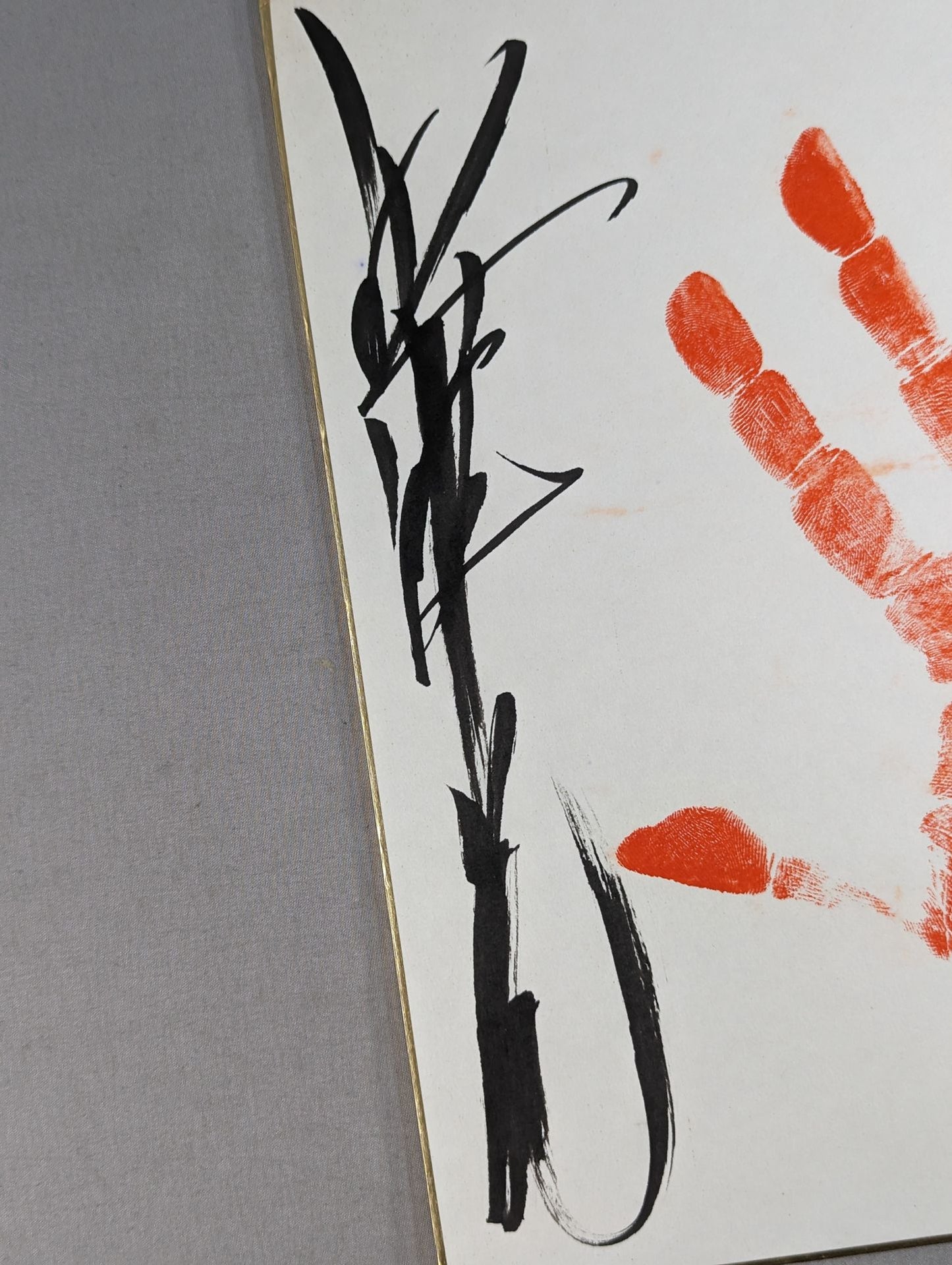 Wh handprint