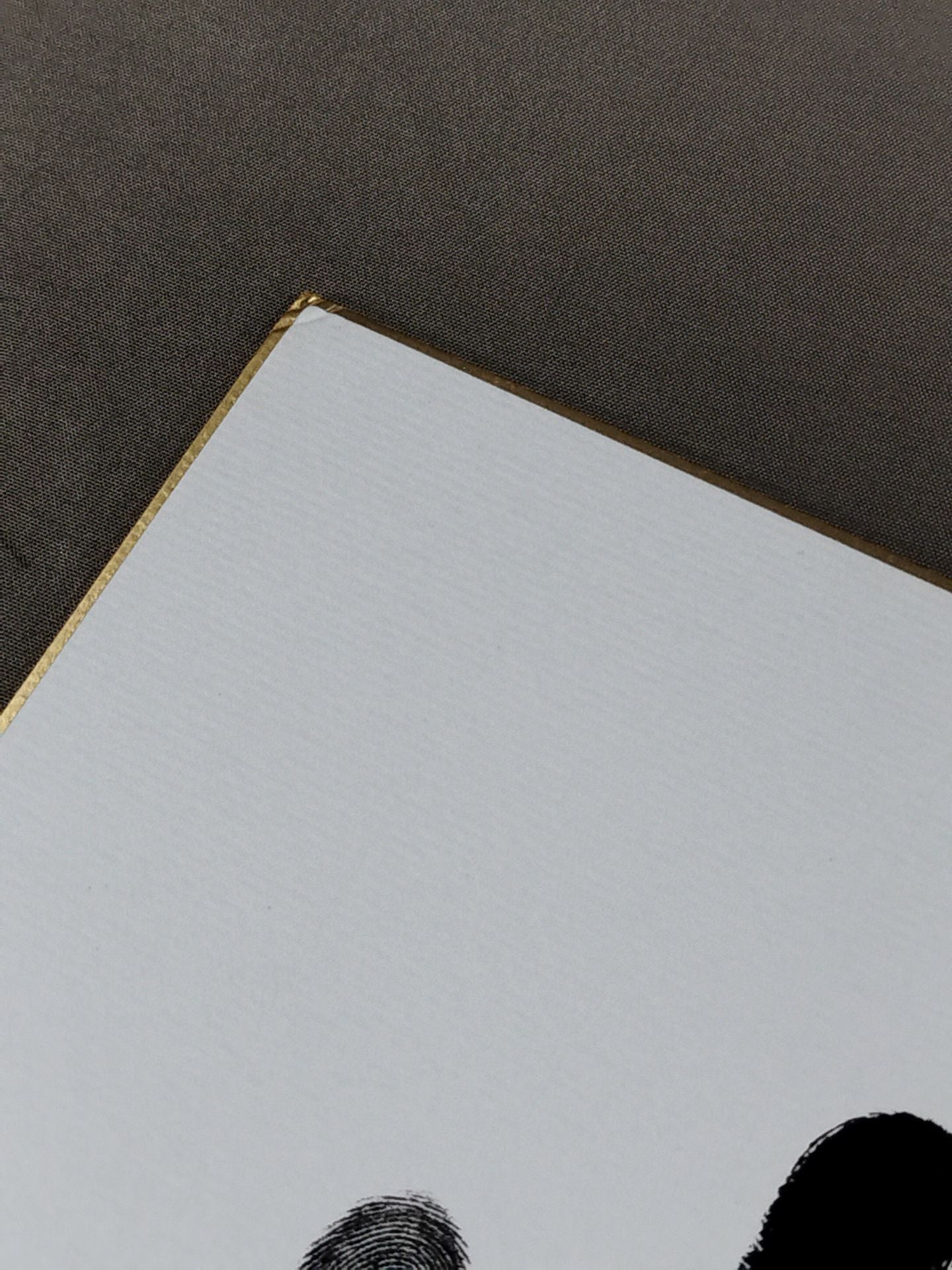 Kakuryu (black with handprint)