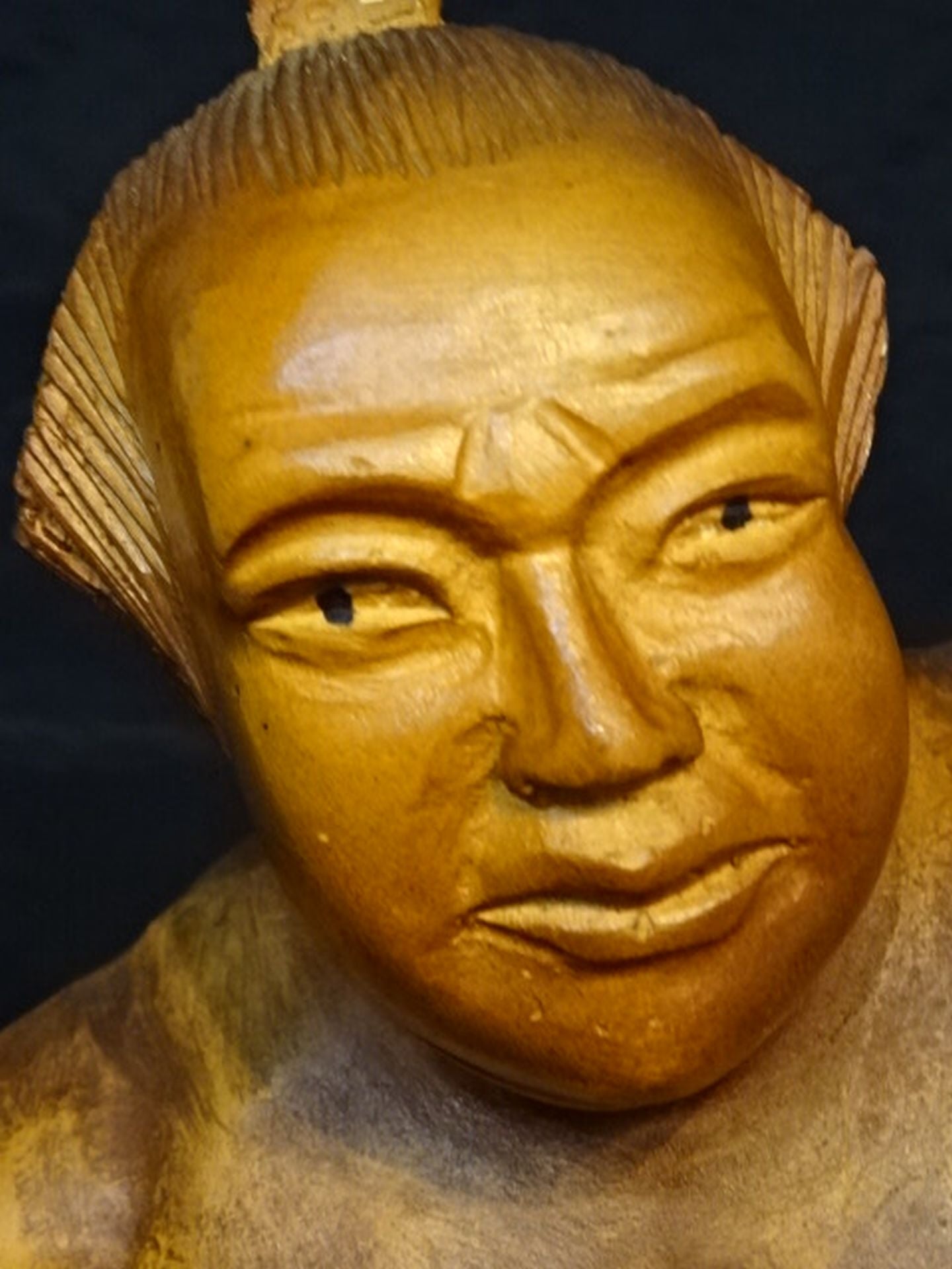 ★龍峰・作★ 双葉山の木彫像