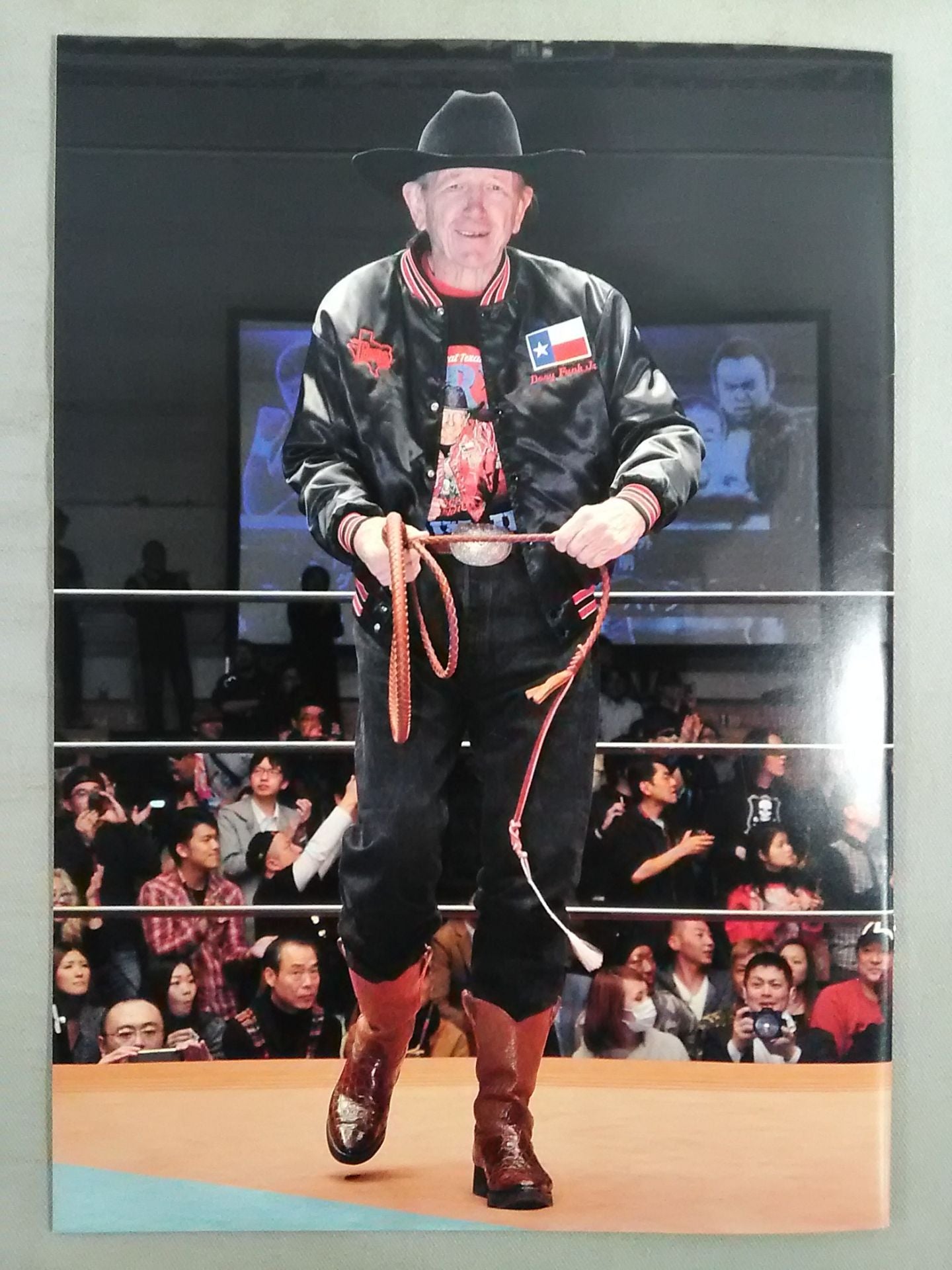 【FUJITA hand signed autograph 】TOKYO LOVE VI. ROAD to FUTURE