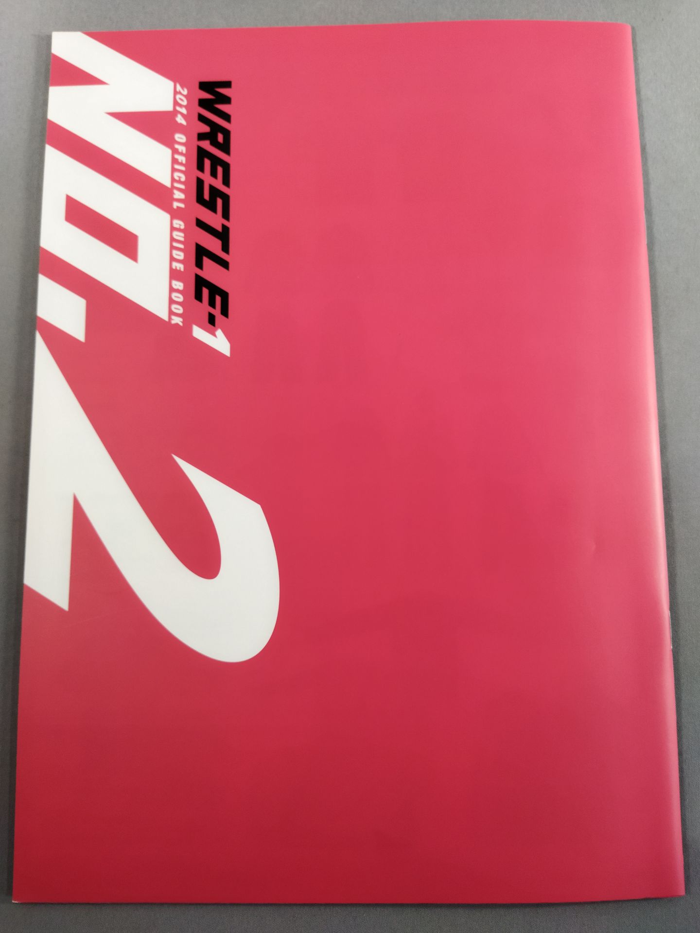 【Daiki Inaba hand signed autograph 】WRESTLE-1 OFFICIAL GUIDE BOOK 2014 No.2