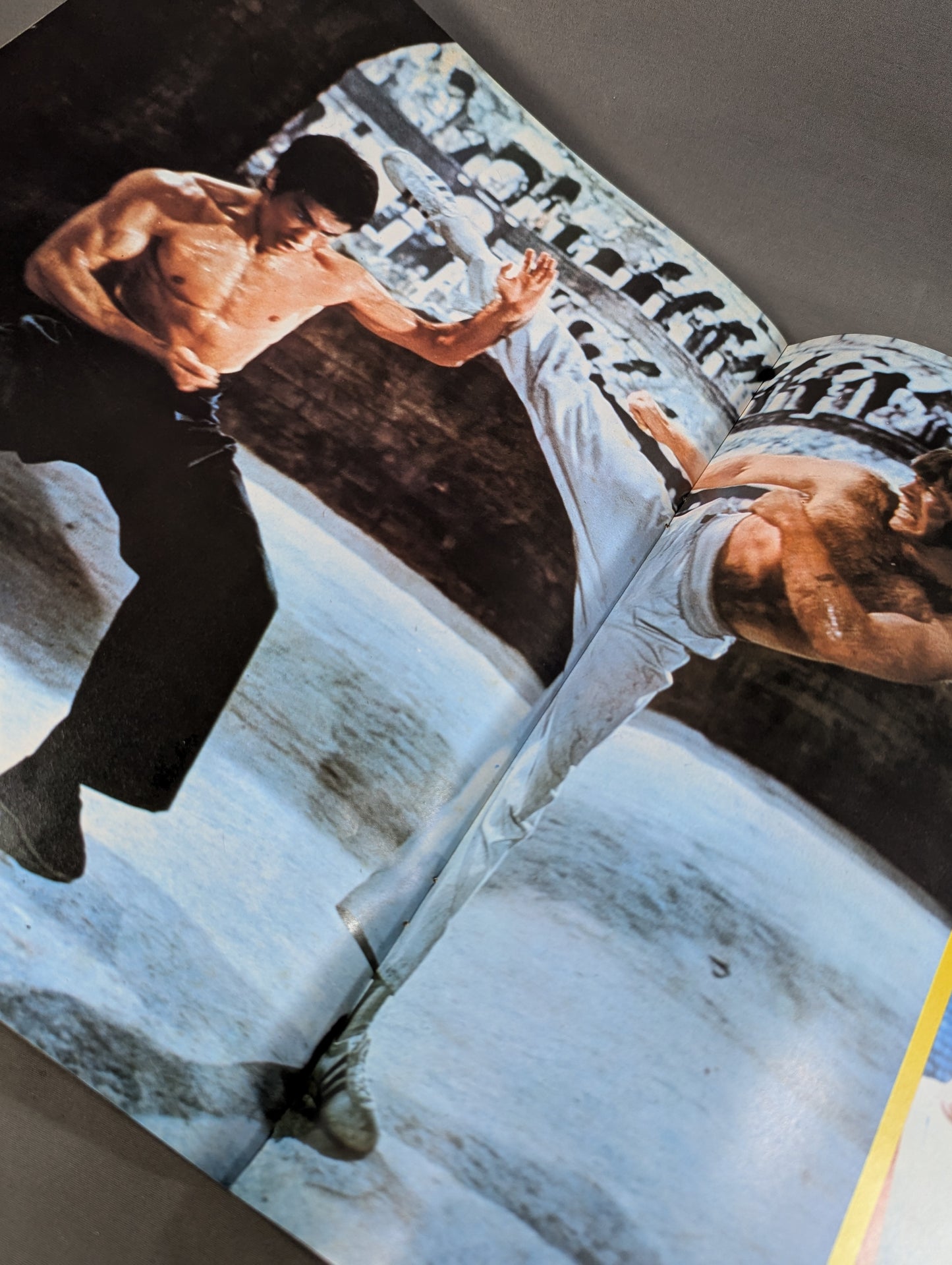 Separate Asahi Sonorama Action Punch Bruce Lee Dragon