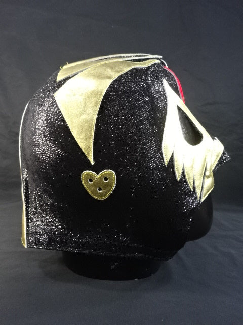 Mil Mascaras