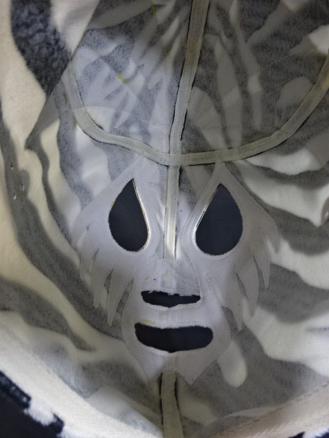 Mil Mascaras
