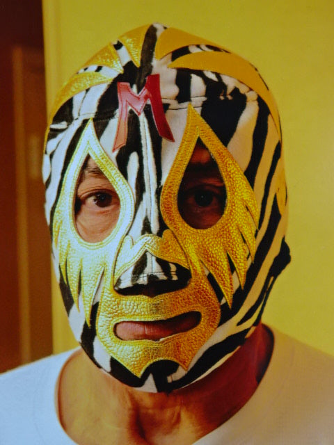 Mil Mascaras