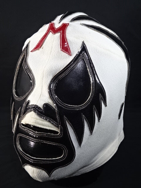 Mil Mascaras