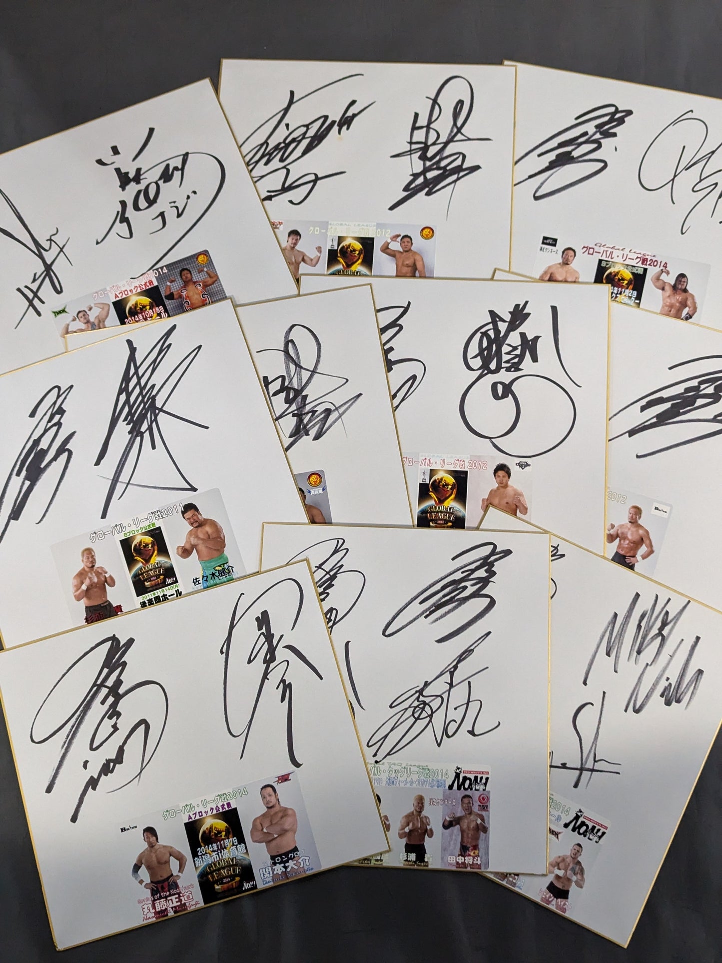 NOAH Shikishi ( Autograph board ) set (photo sticker attached)