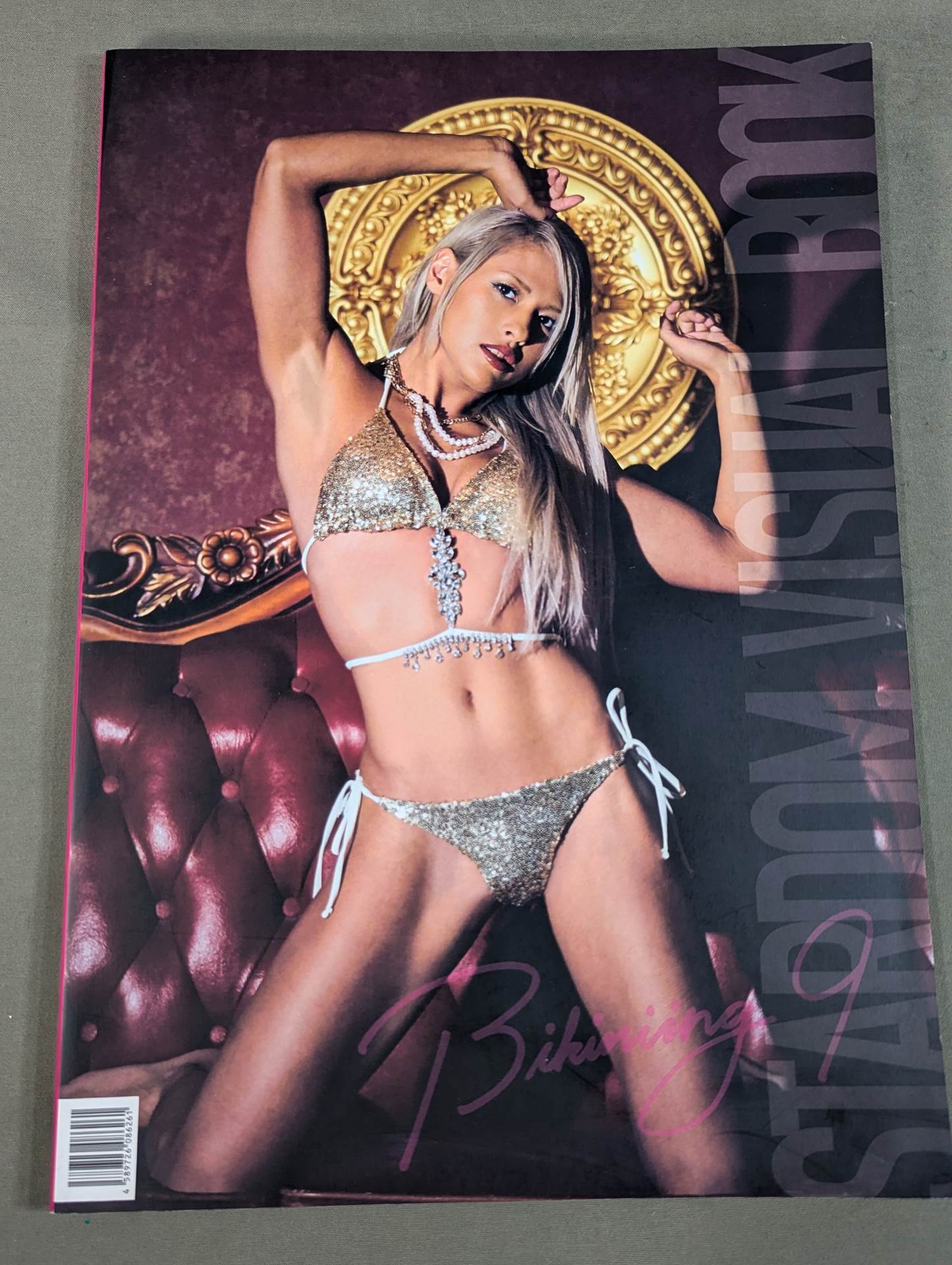 STARDOM VISUAL BOOK Bikiniing 9