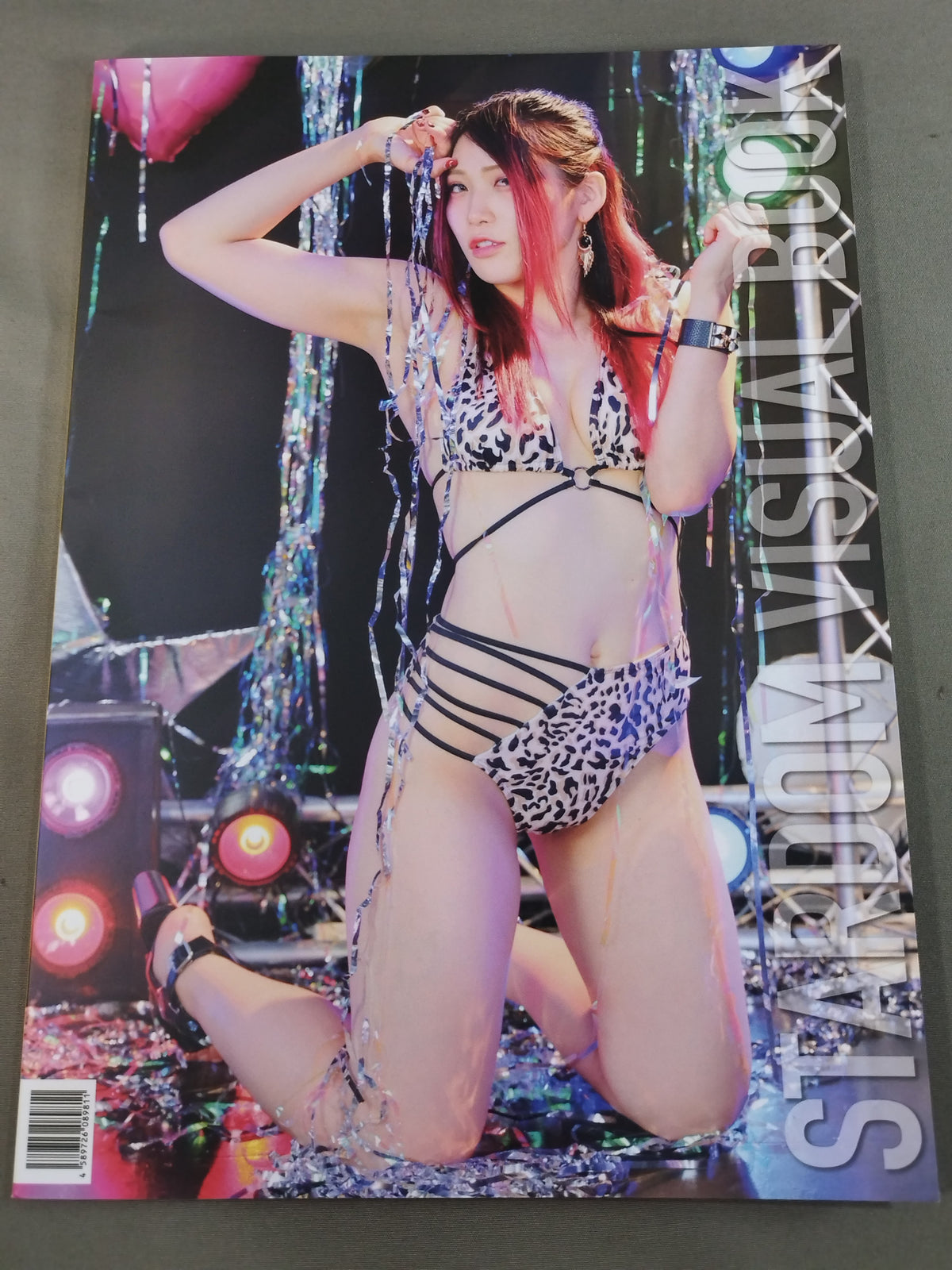 【ウナギ・サヤカ 直筆サイン入り】STARDOM VISUAL BOOK Bikiniing 10