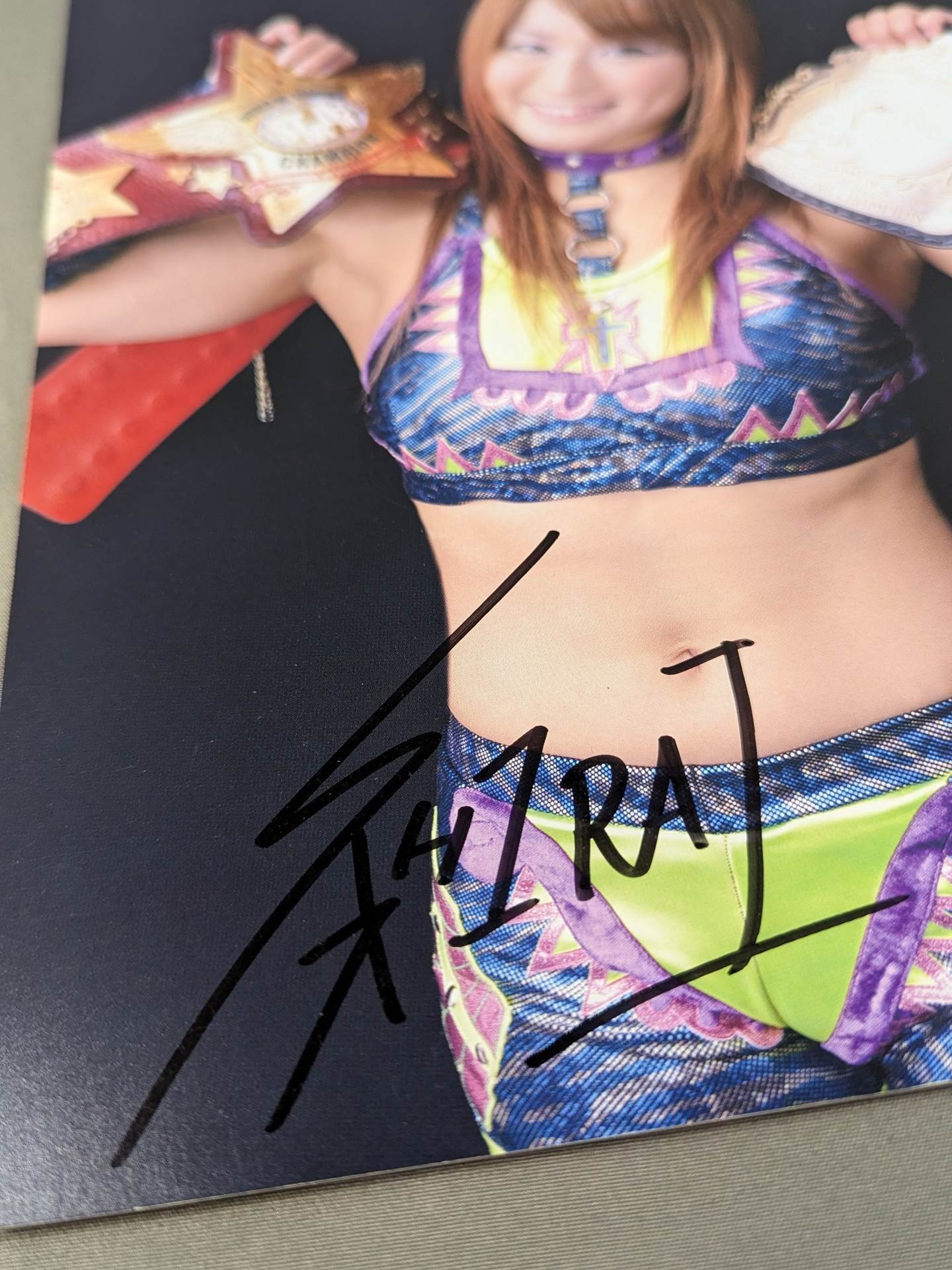 [Io Shirai (Iyo Sky) hand signed autograph 】FOTOLIBRE de Mascara Numero.49