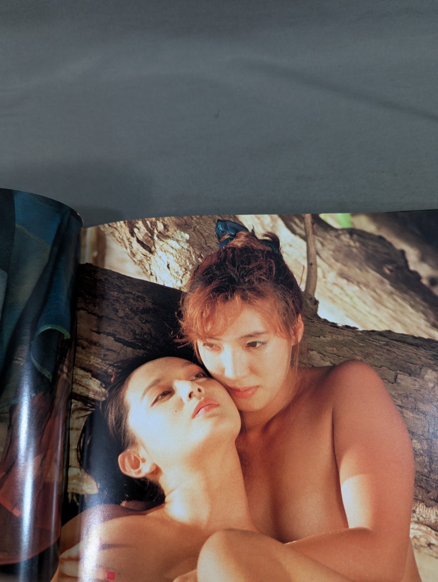 Cutie Suzuki &Mayumi Ozaki photo Collection "Red Thread"