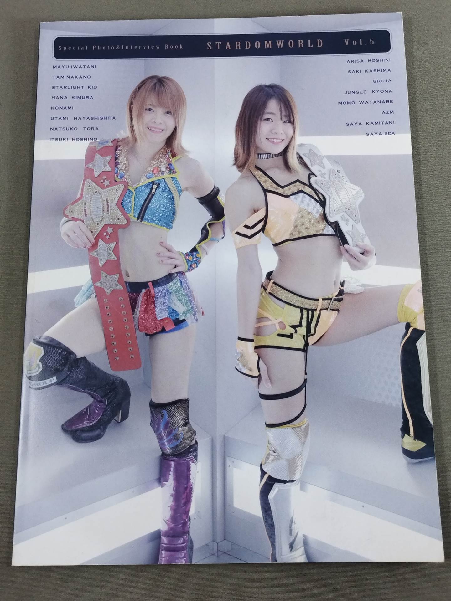 スターダム ☆ フォトブック / STARDOM WORlD Vol.4 スターダム ☆ フォトブック / STARDOM WORlD Vol.4 スターダム