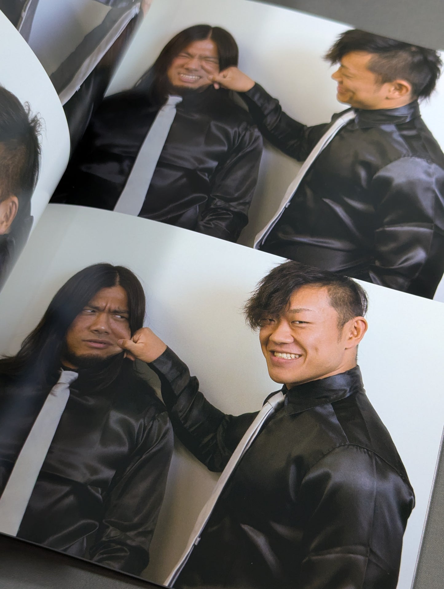 【2名直筆サイン入り】佐々木大輔&遠藤哲哉 写真集 ddtpp DDT PREMIUM PHOTO 01