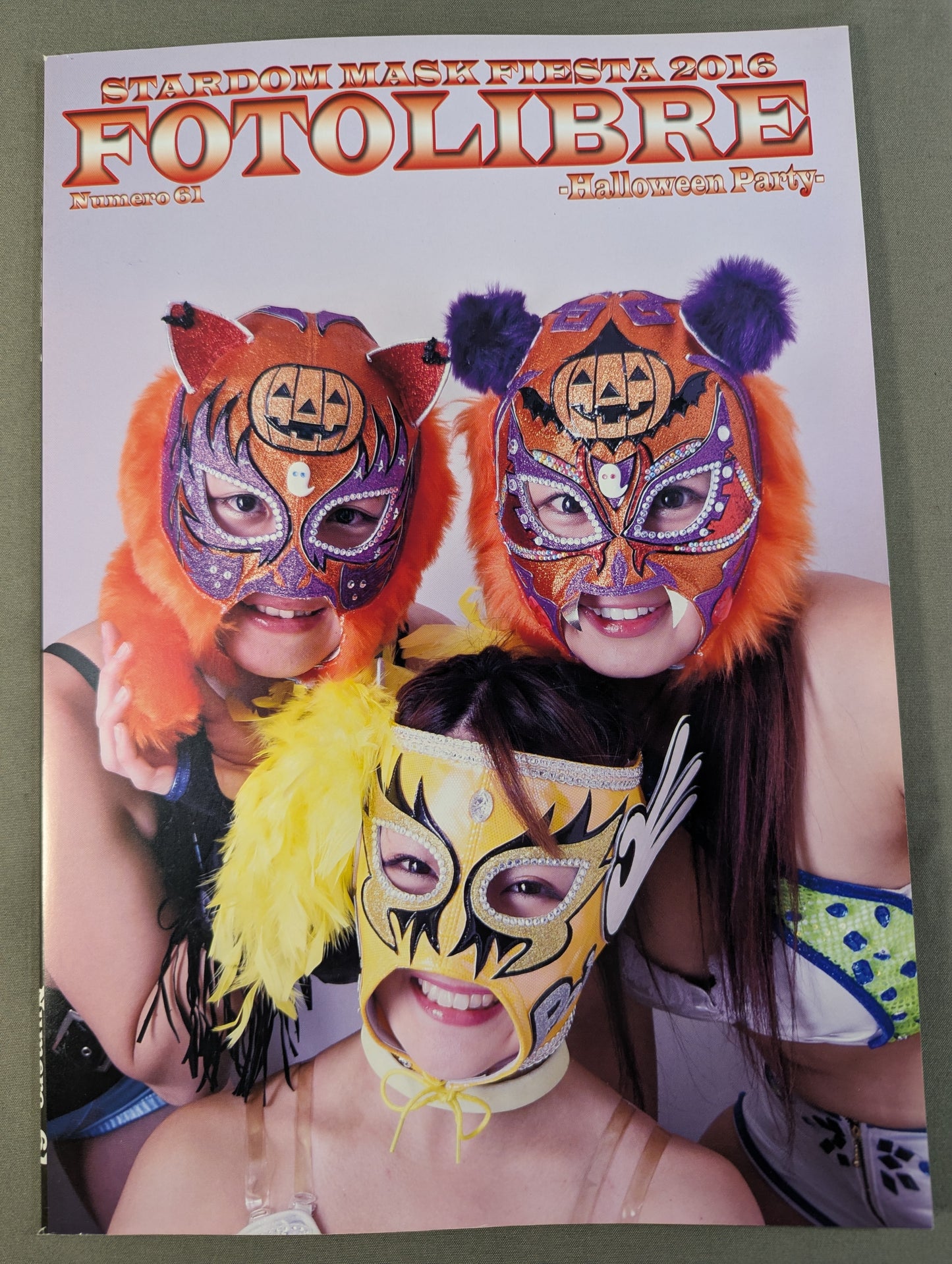 FOTOLIBRE de Mascara Numero.61