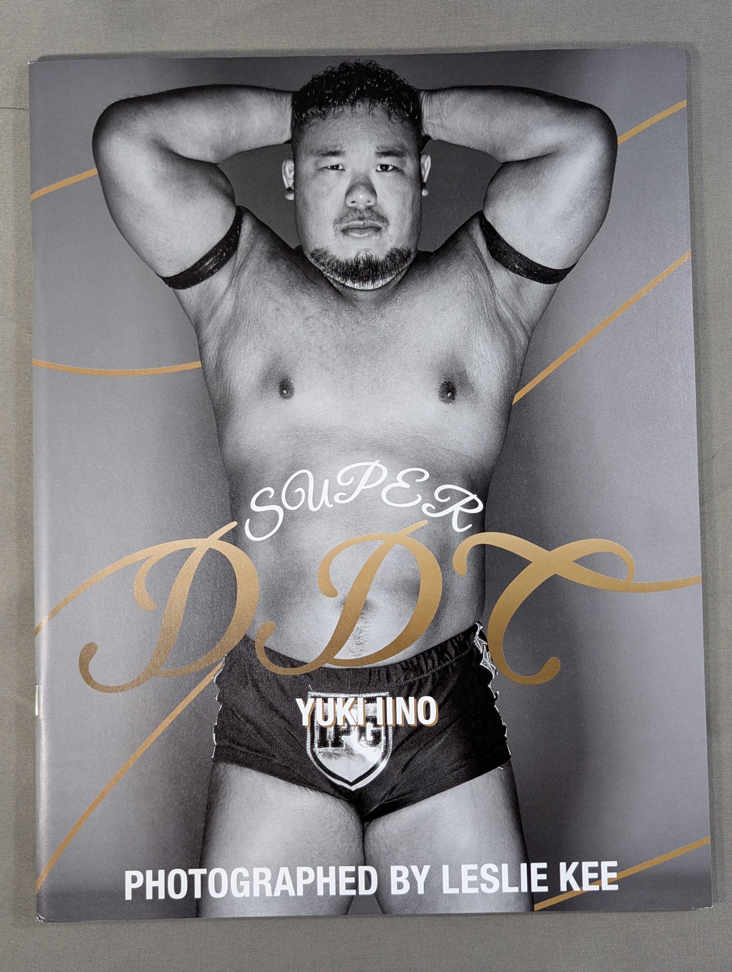 LESLIE KEE × DDT photo Collection "SUPER DDT" (Cover Tetsuya Endo× Yuki Iino Ver.)