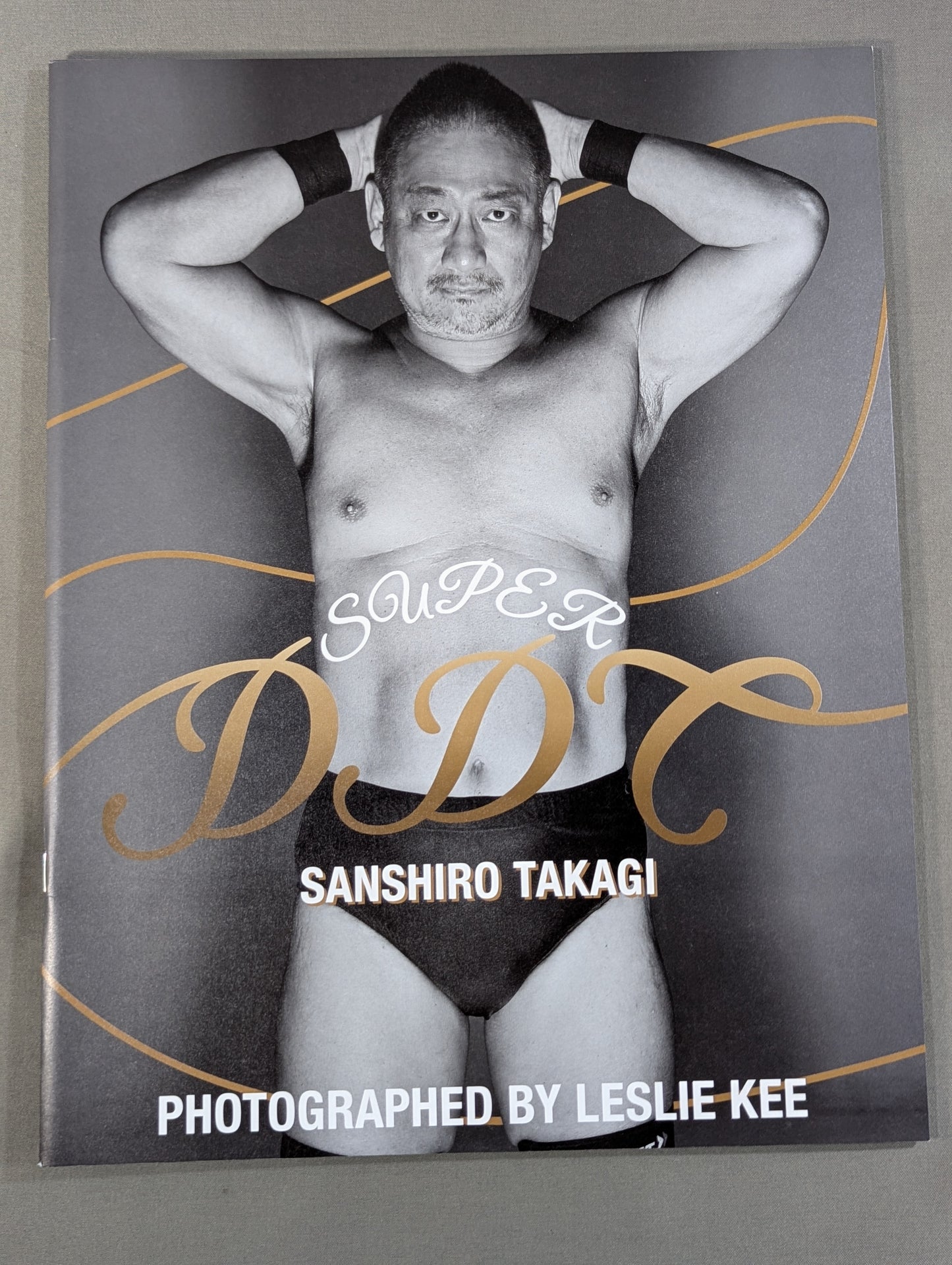 LESLIE KEE × DDT 写真集 『SUPER DDT』(表紙 平田一喜×高木三四郎 Ver.)