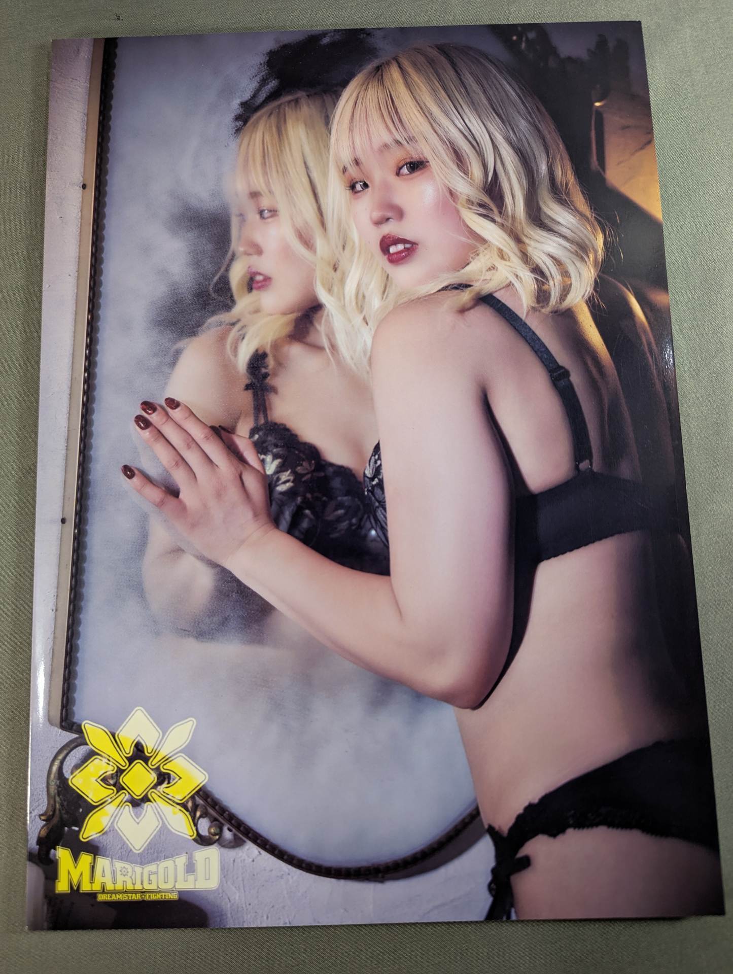 【hand signed autograph】 Victoria Yuzuki Photo gallery Sparkling